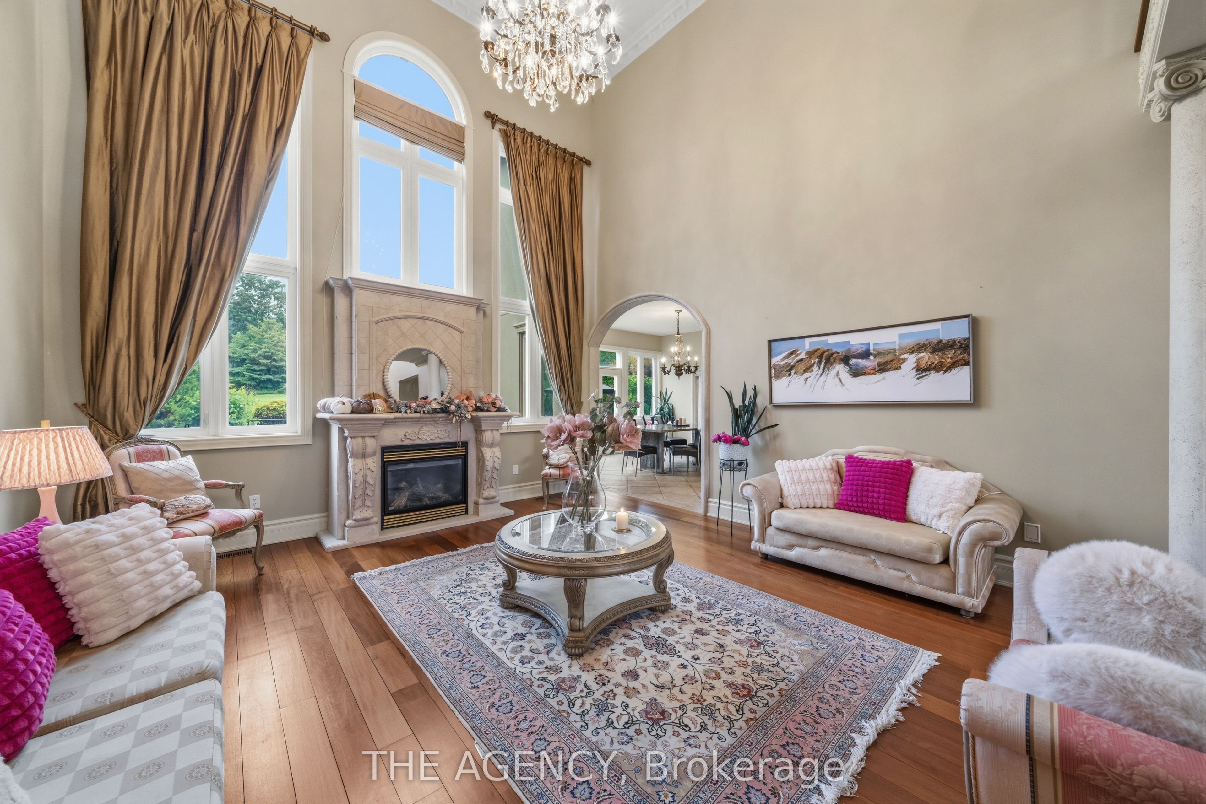 16 Dew Drop Court Property Photo 8