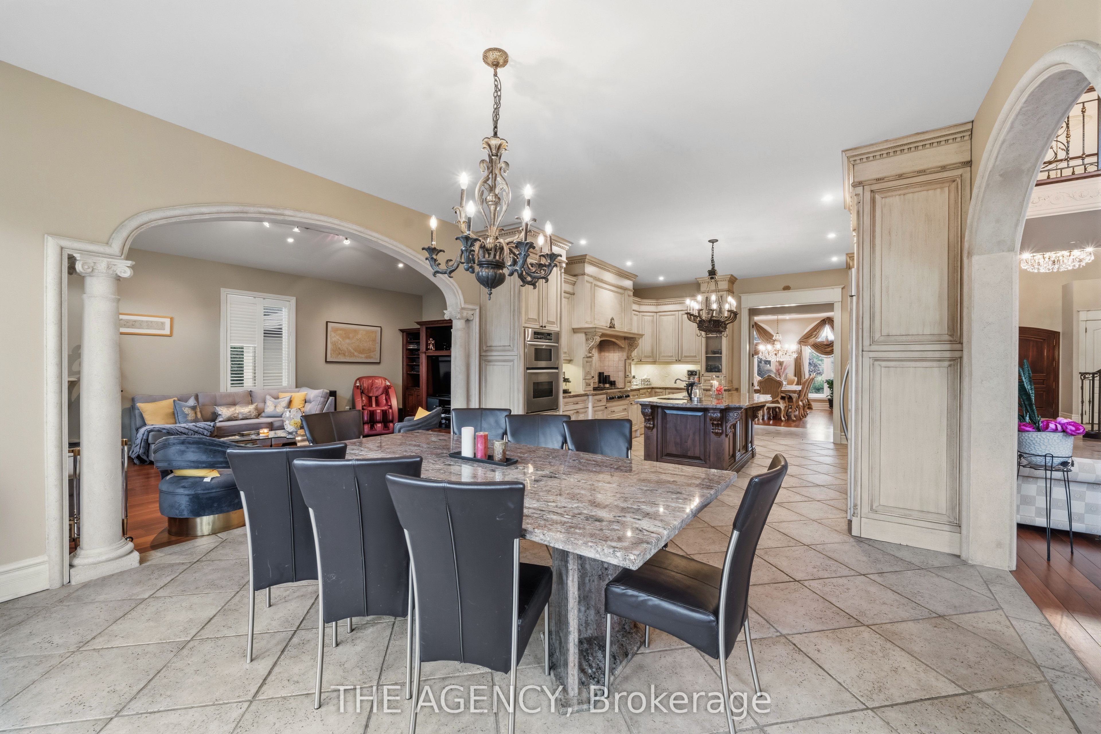 16 Dew Drop Court Property Photo 15