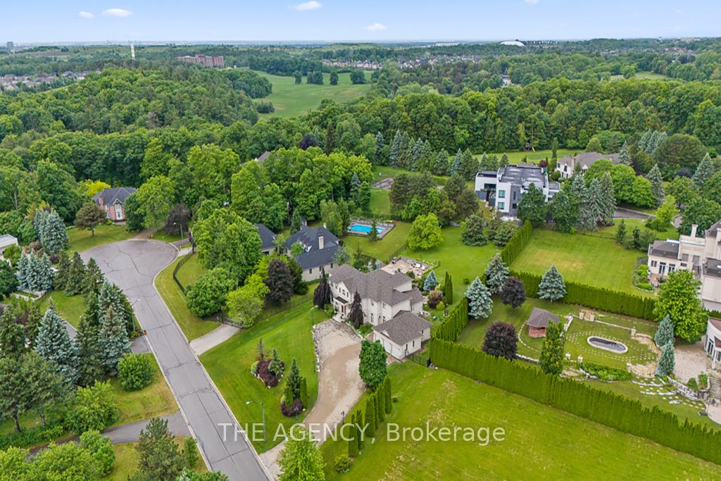 16 Dew Drop Court Property Photo 33