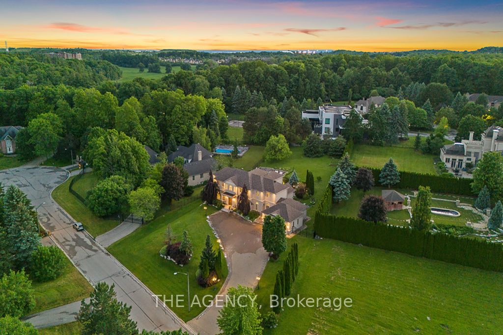 16 Dew Drop Court Property Photo 35
