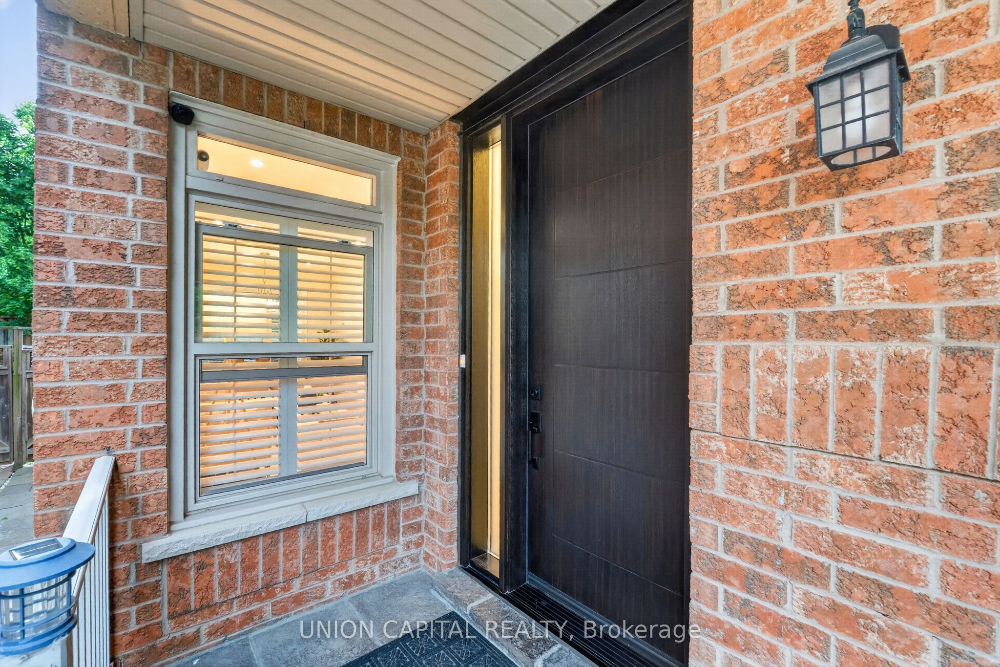 9 Ballymore Drive Property Photo 3