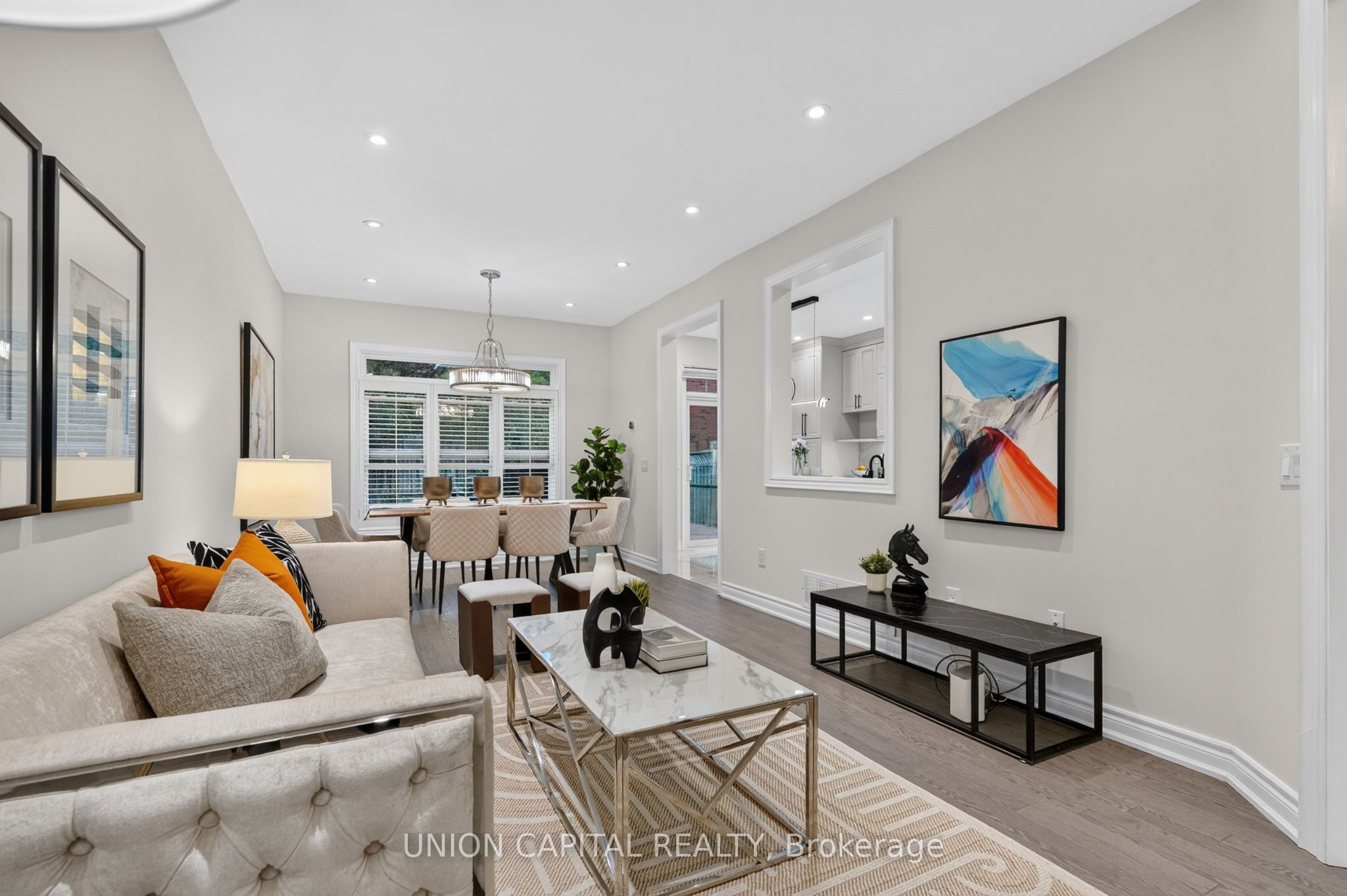 9 Ballymore Drive Property Photo 7