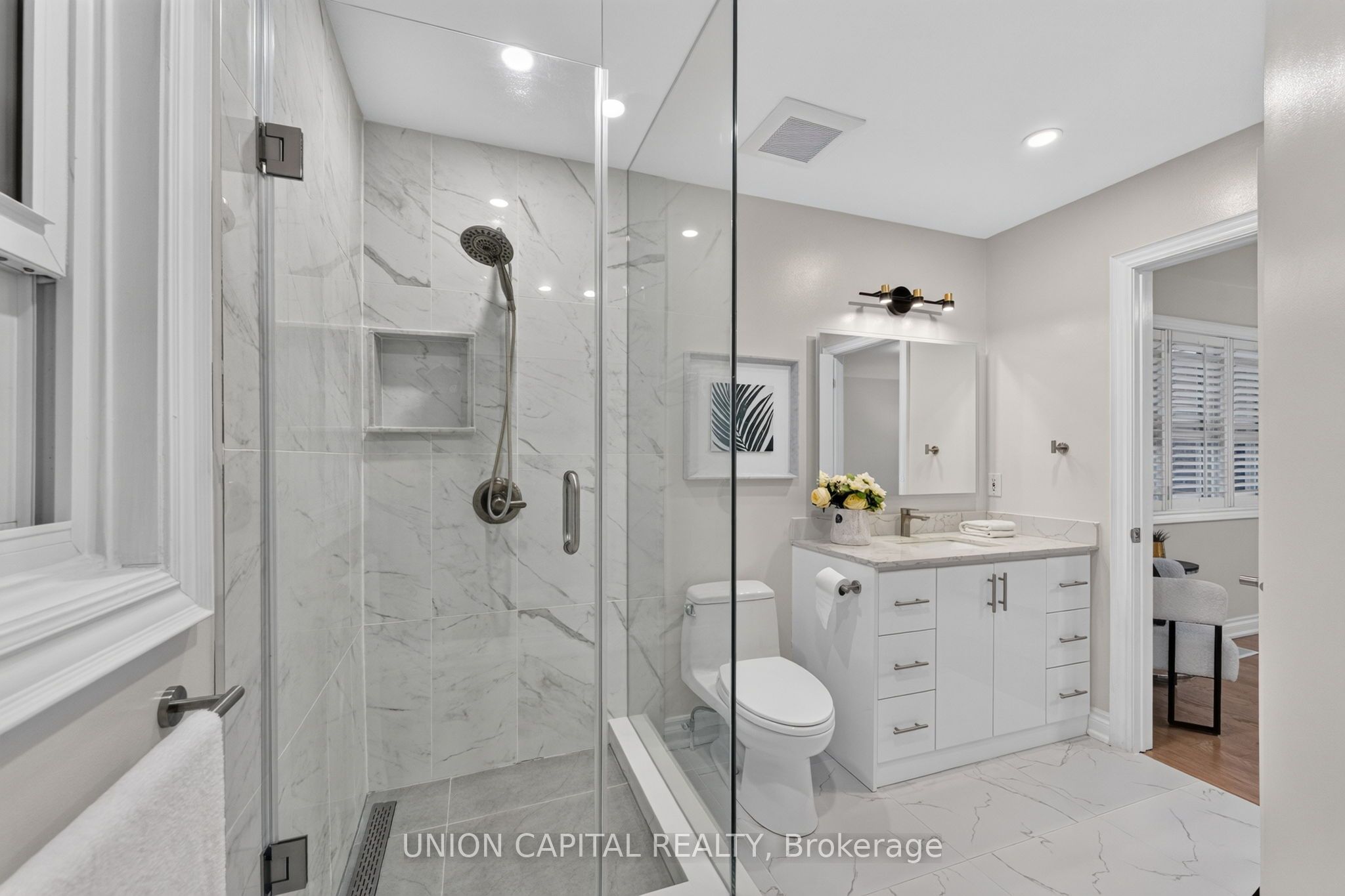 9 Ballymore Drive Property Photo 24