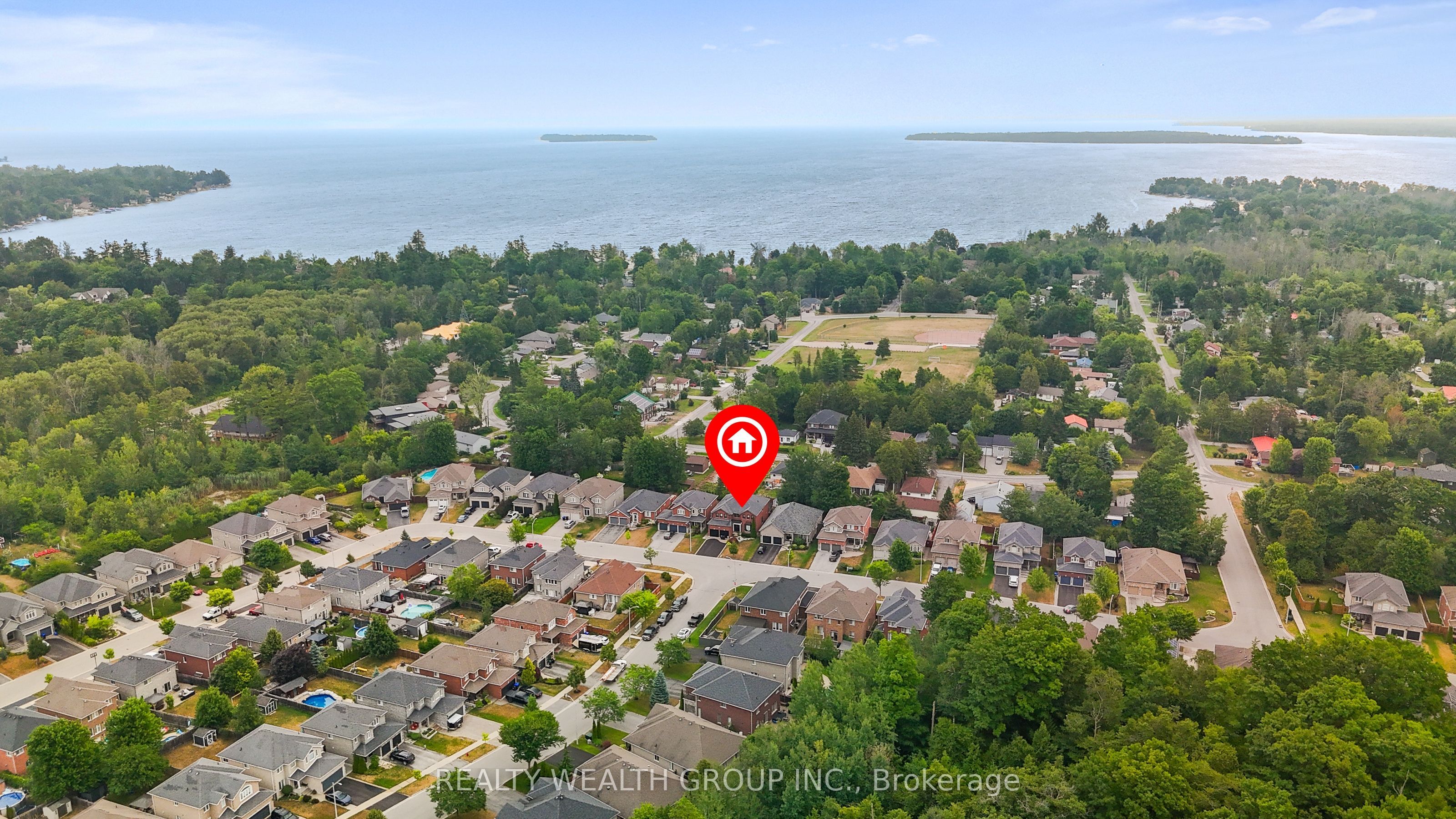 896 Booth Avenue Property Photo 1
