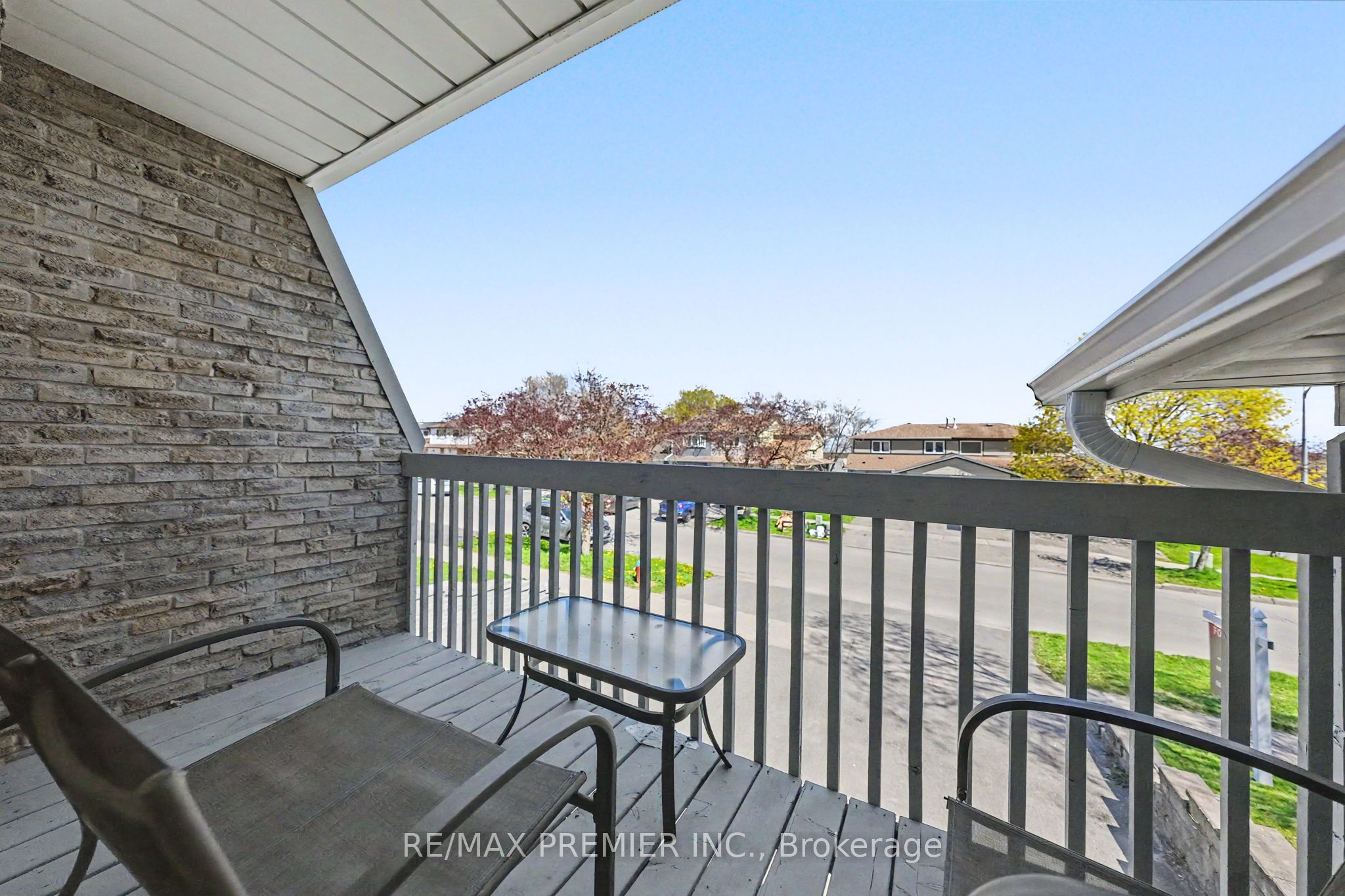 249 Britannia Avenue Property Photo 8
