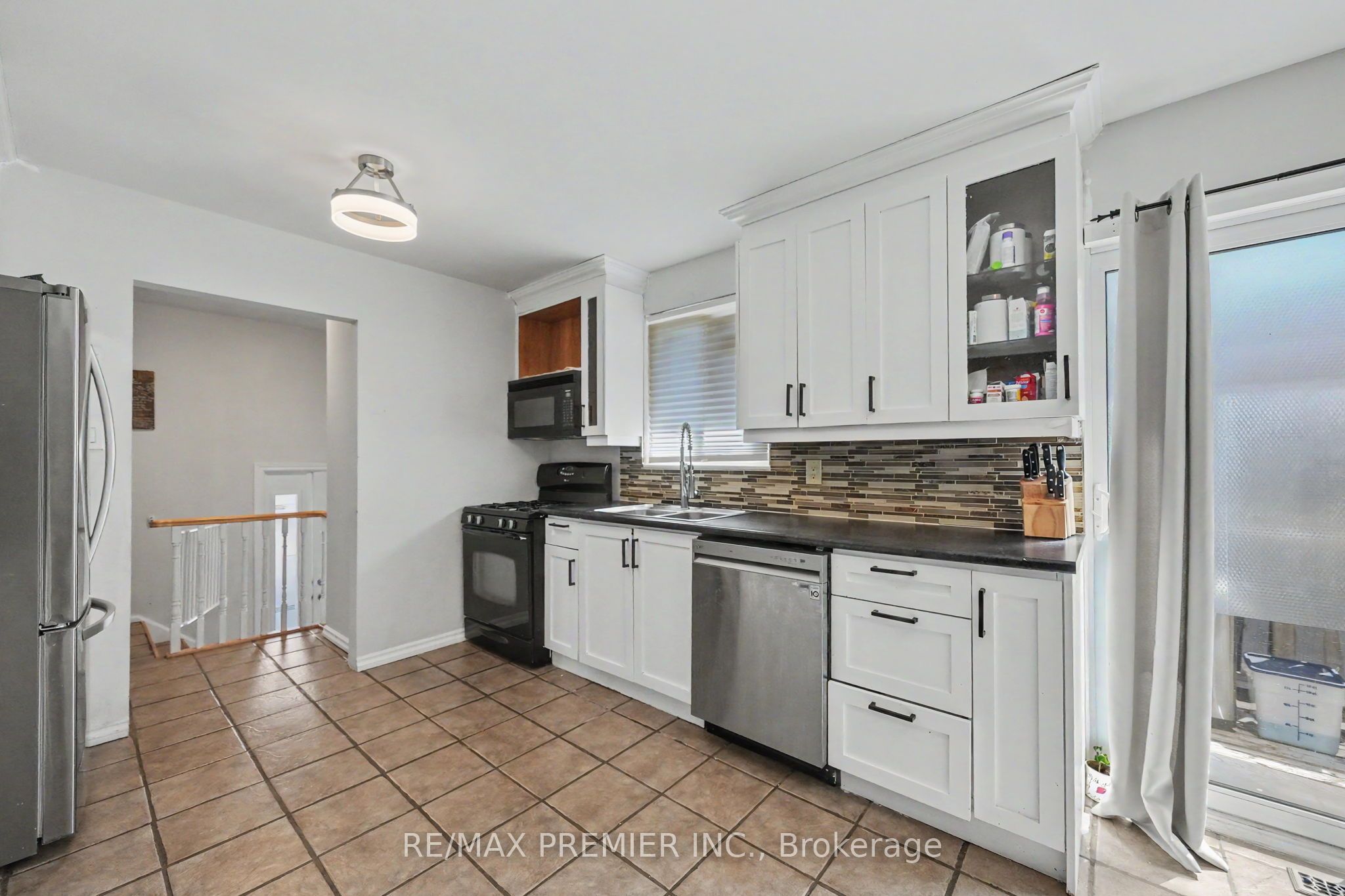 249 Britannia Avenue Property Photo 13