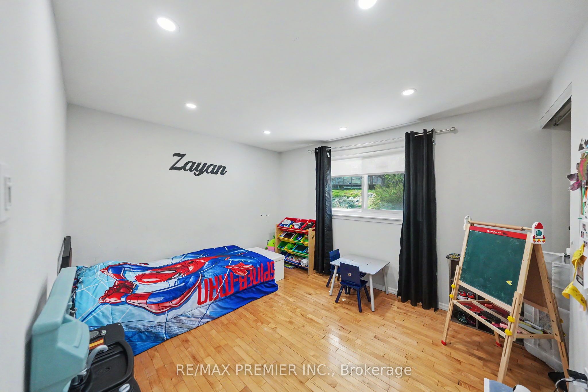 249 Britannia Avenue Property Photo 21