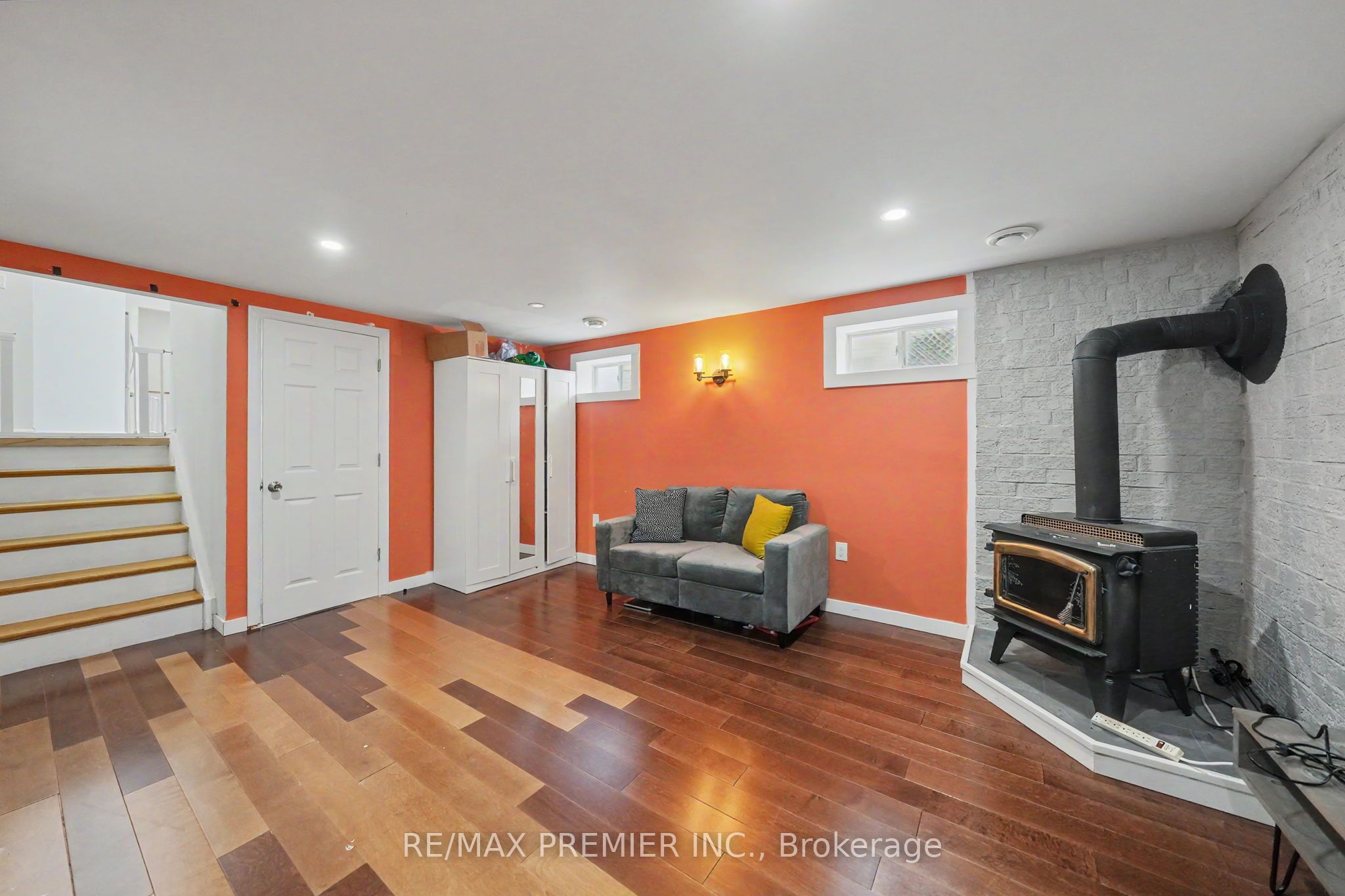 249 Britannia Avenue Property Photo 27