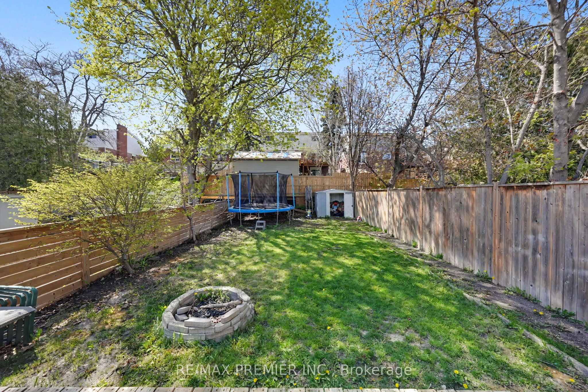 249 Britannia Avenue Property Photo 39