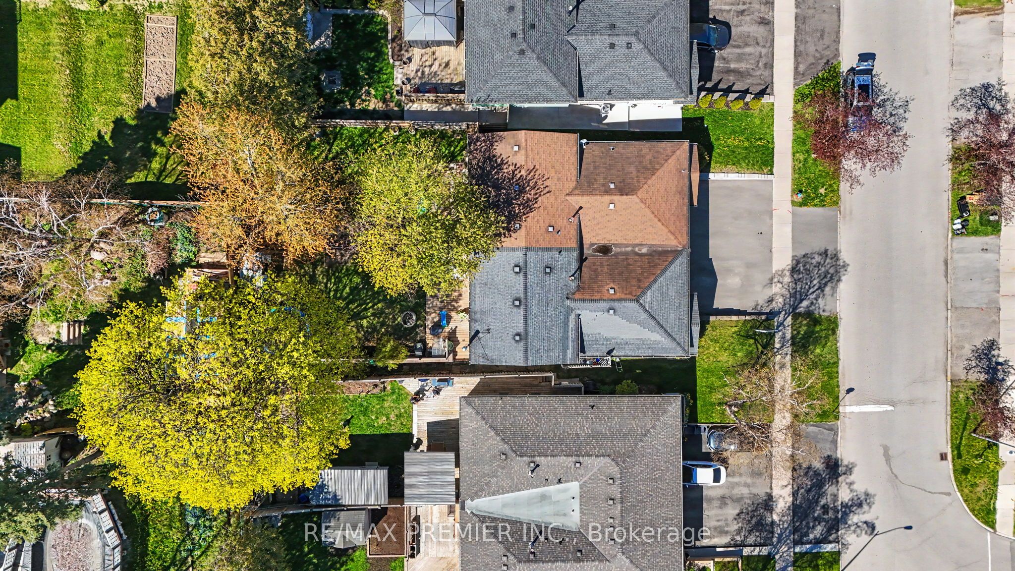 249 Britannia Avenue Property Photo 46
