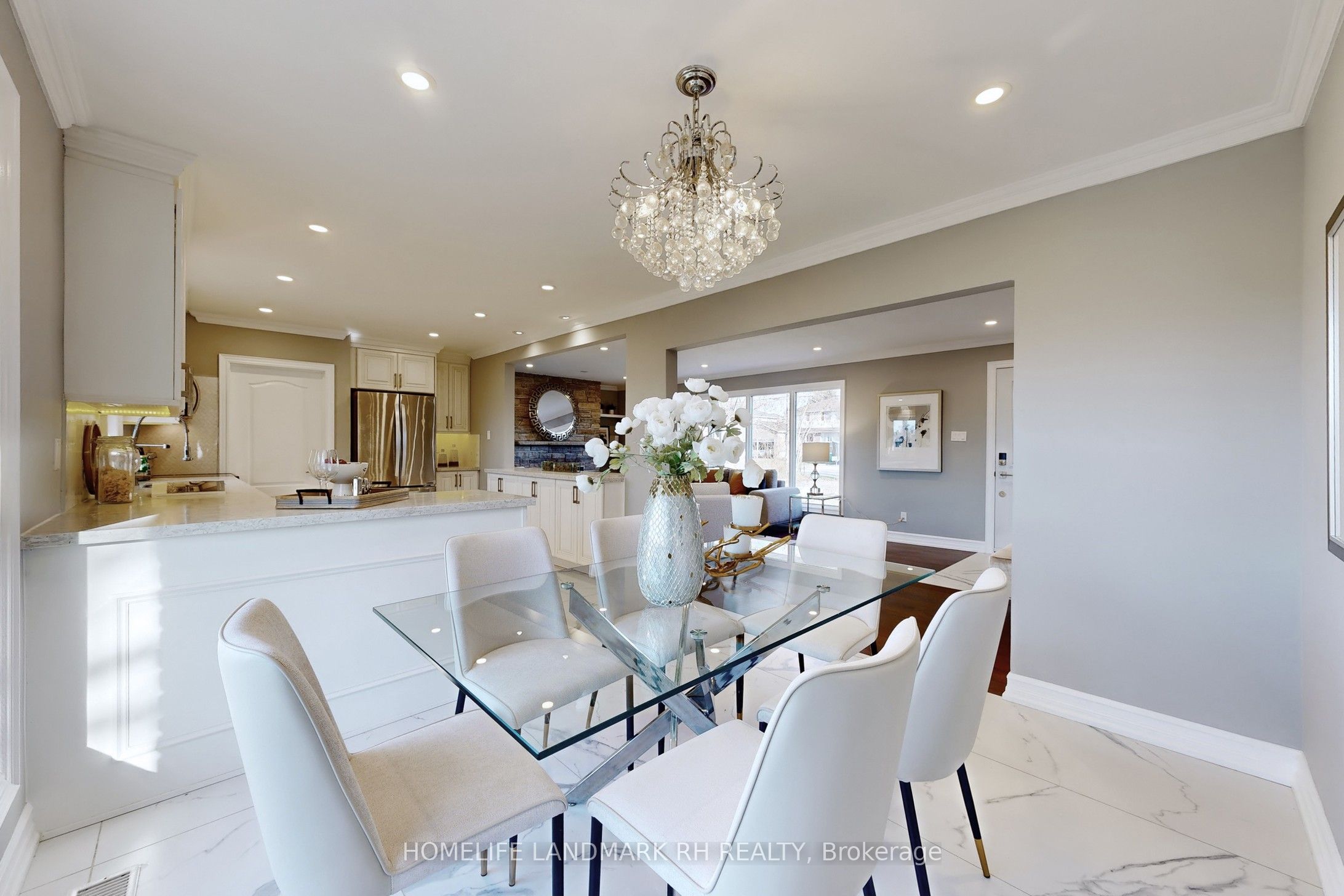 88 Riverglen Drive Property Photo 11
