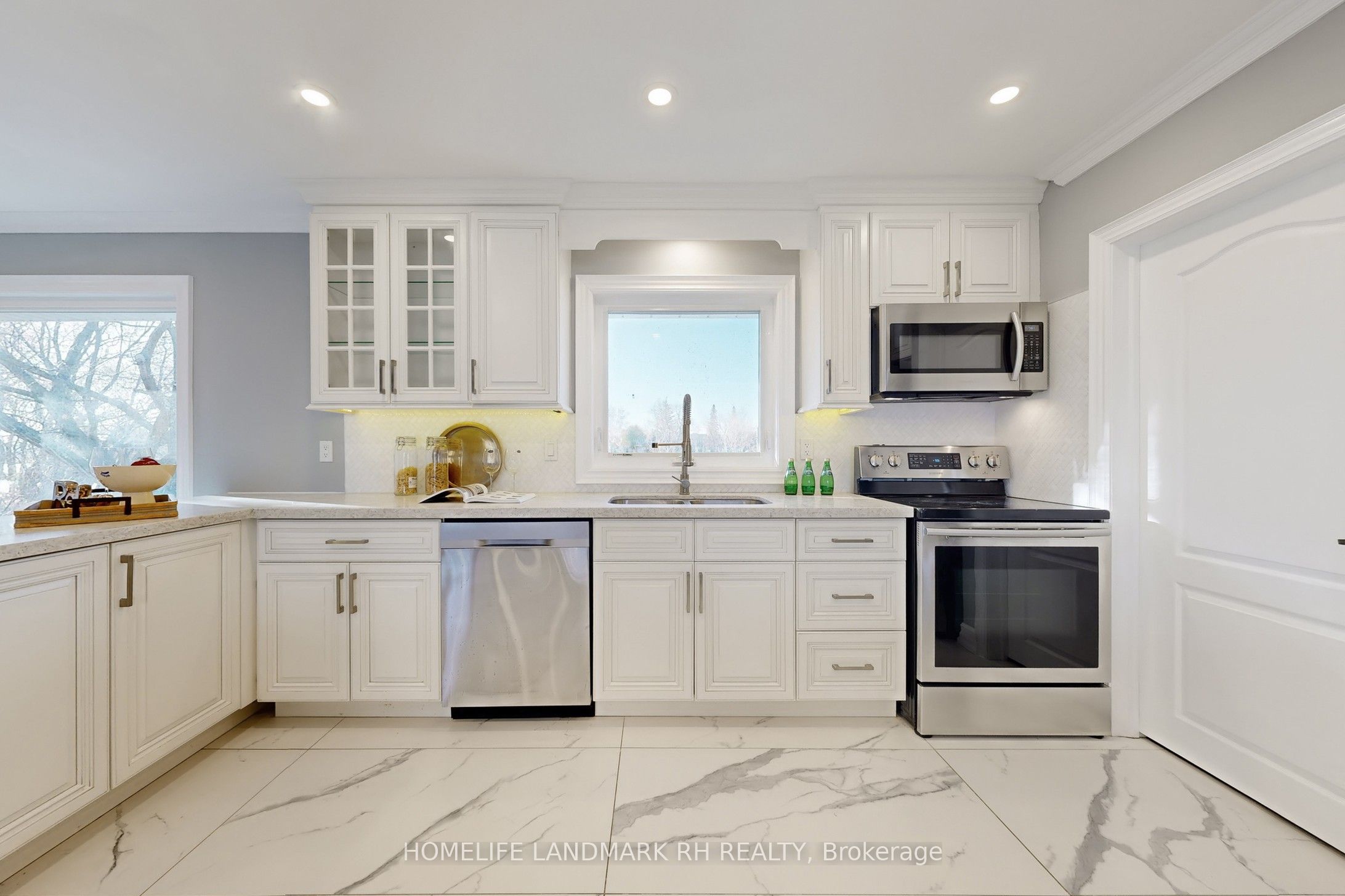 88 Riverglen Drive Property Photo 15