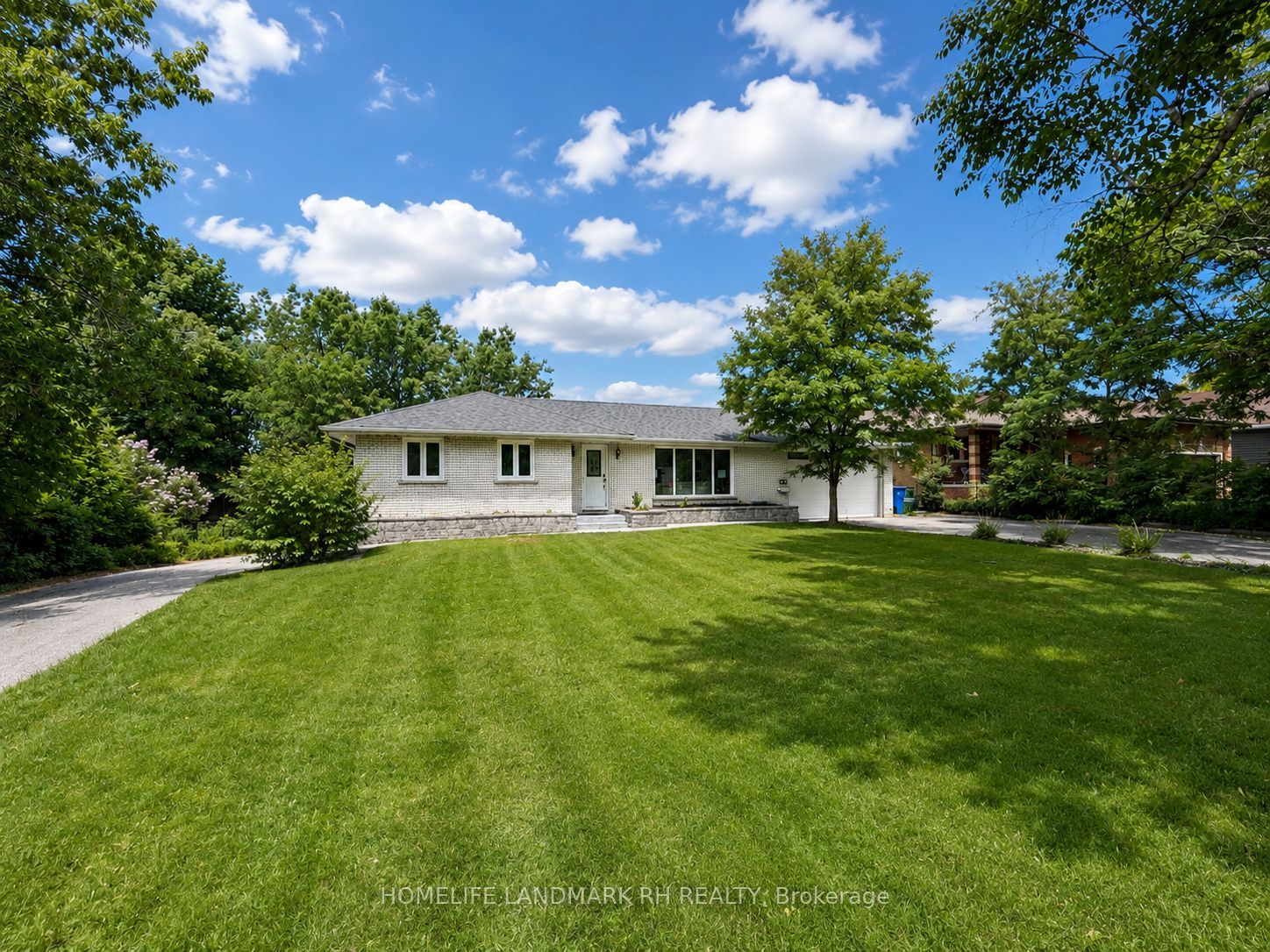 88 Riverglen Drive Property Photo 39