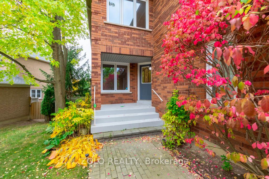 170 Widdifield Avenue Property Photo 3