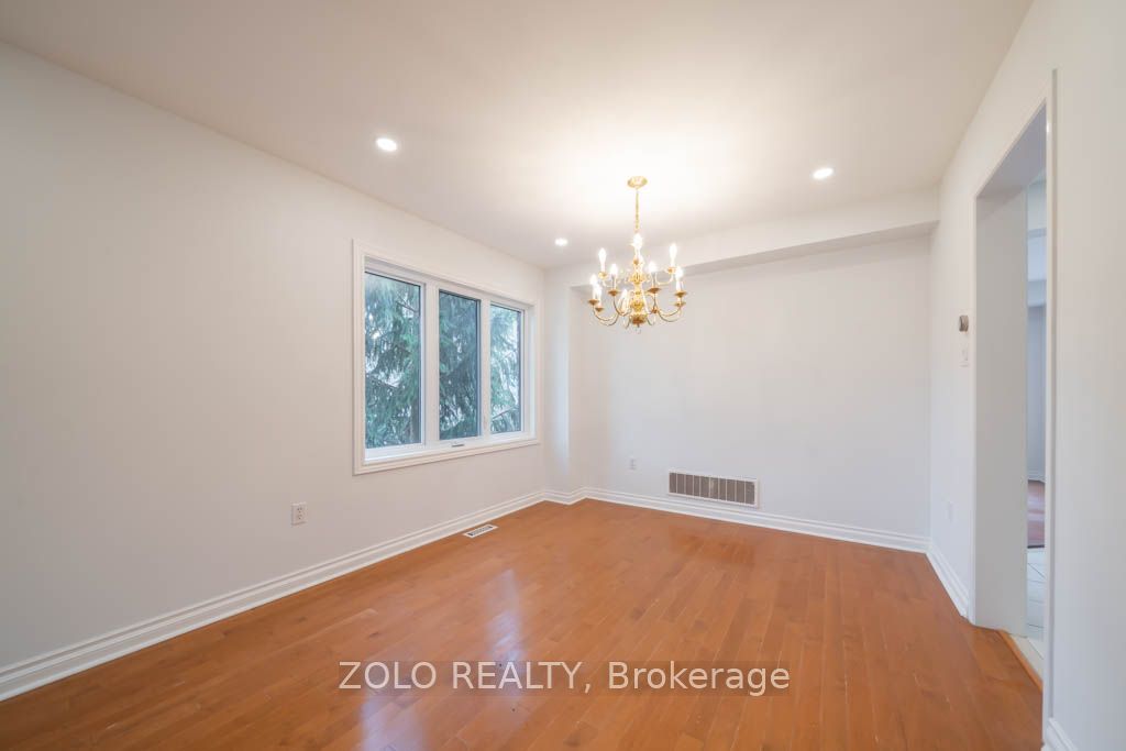 170 Widdifield Avenue Property Photo 5