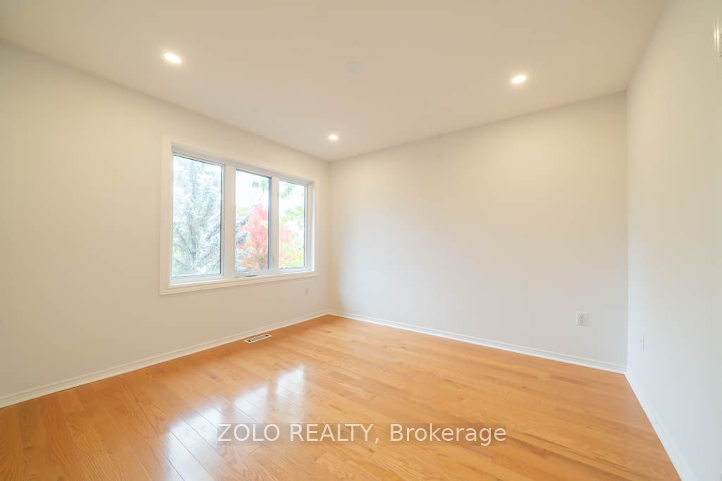 170 Widdifield Avenue Property Photo 20