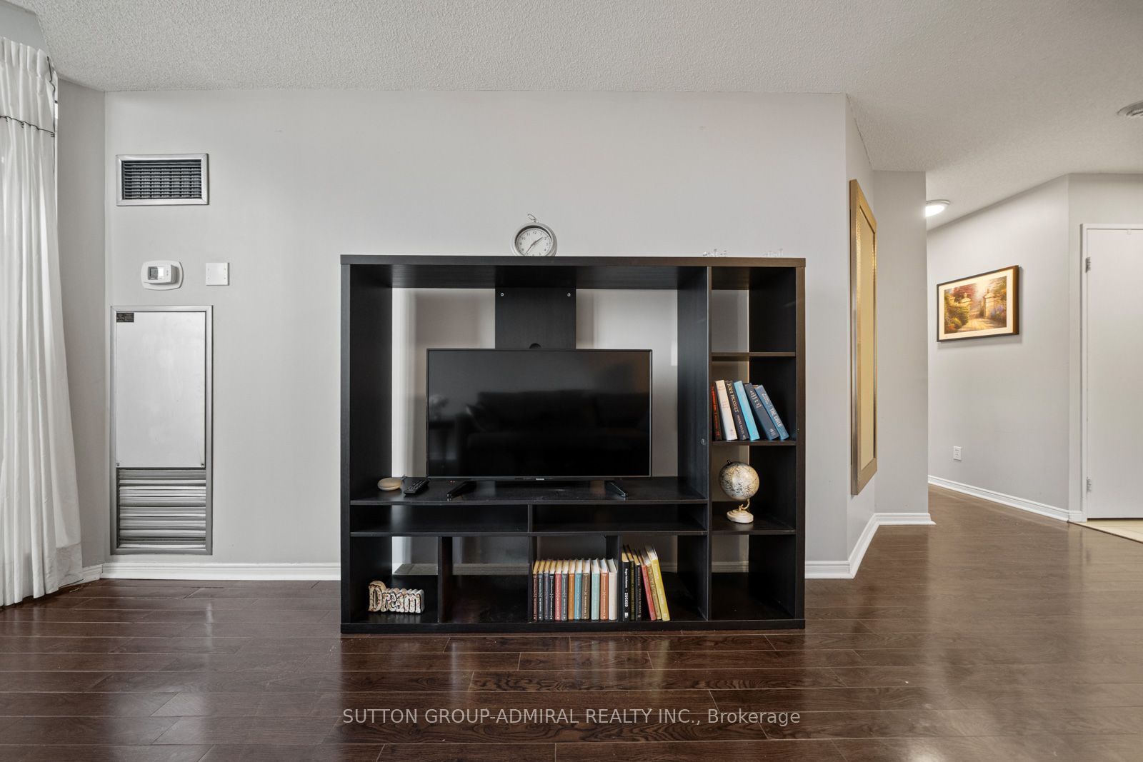 81 Townsgate Drive 1103 Property Photo 10