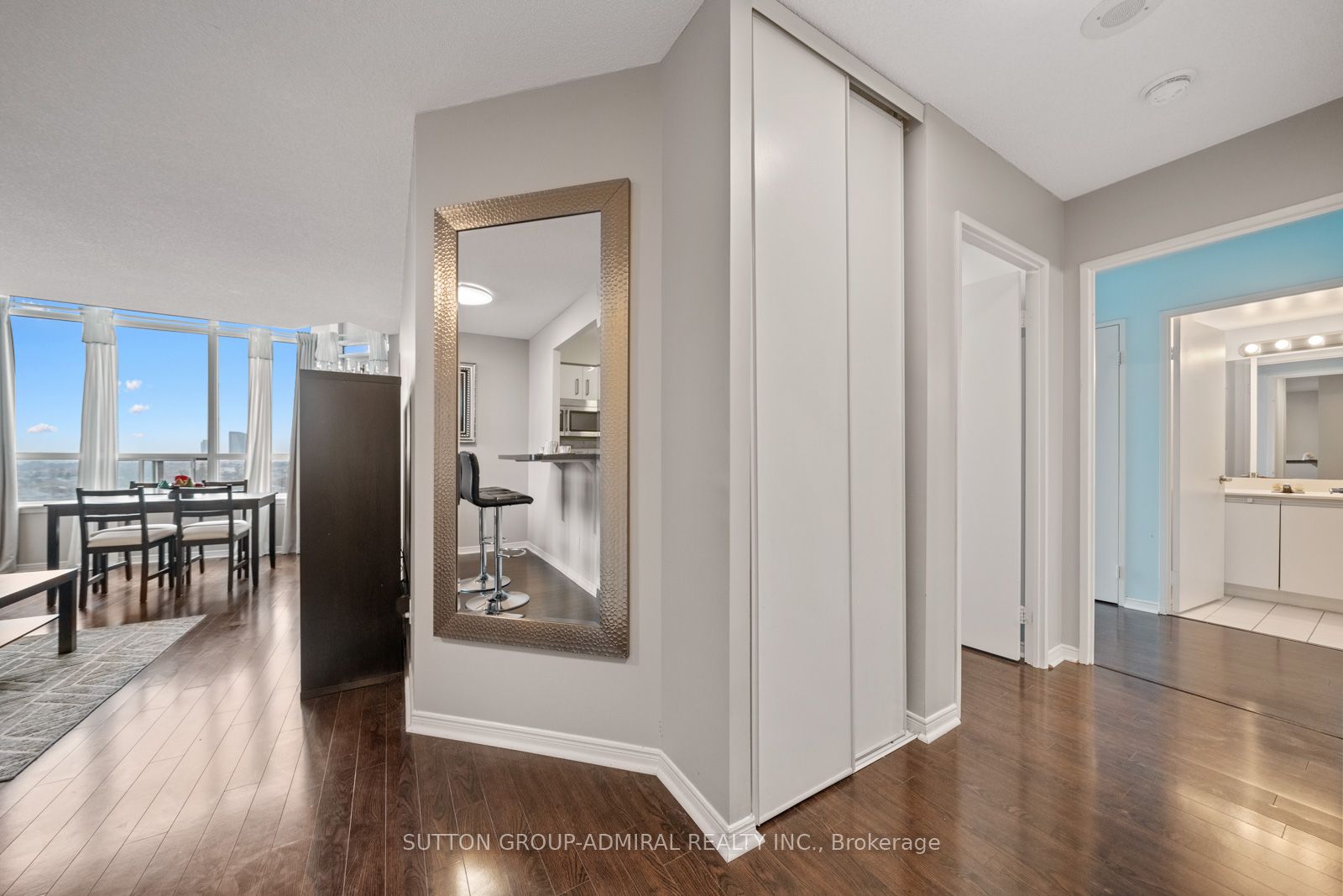 81 Townsgate Drive 1103 Property Photo 14