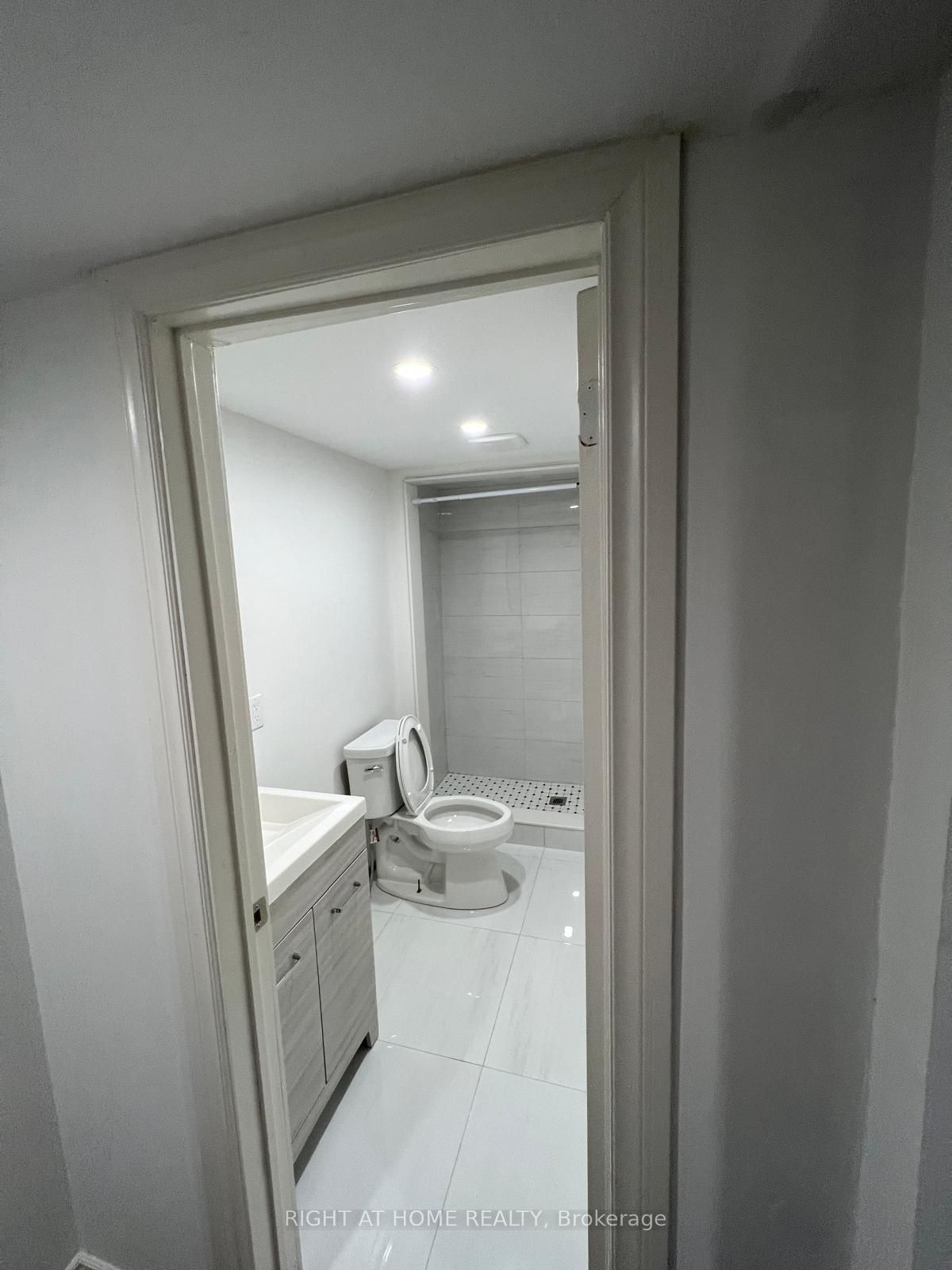 131 Killington Avenue Property Photo 36