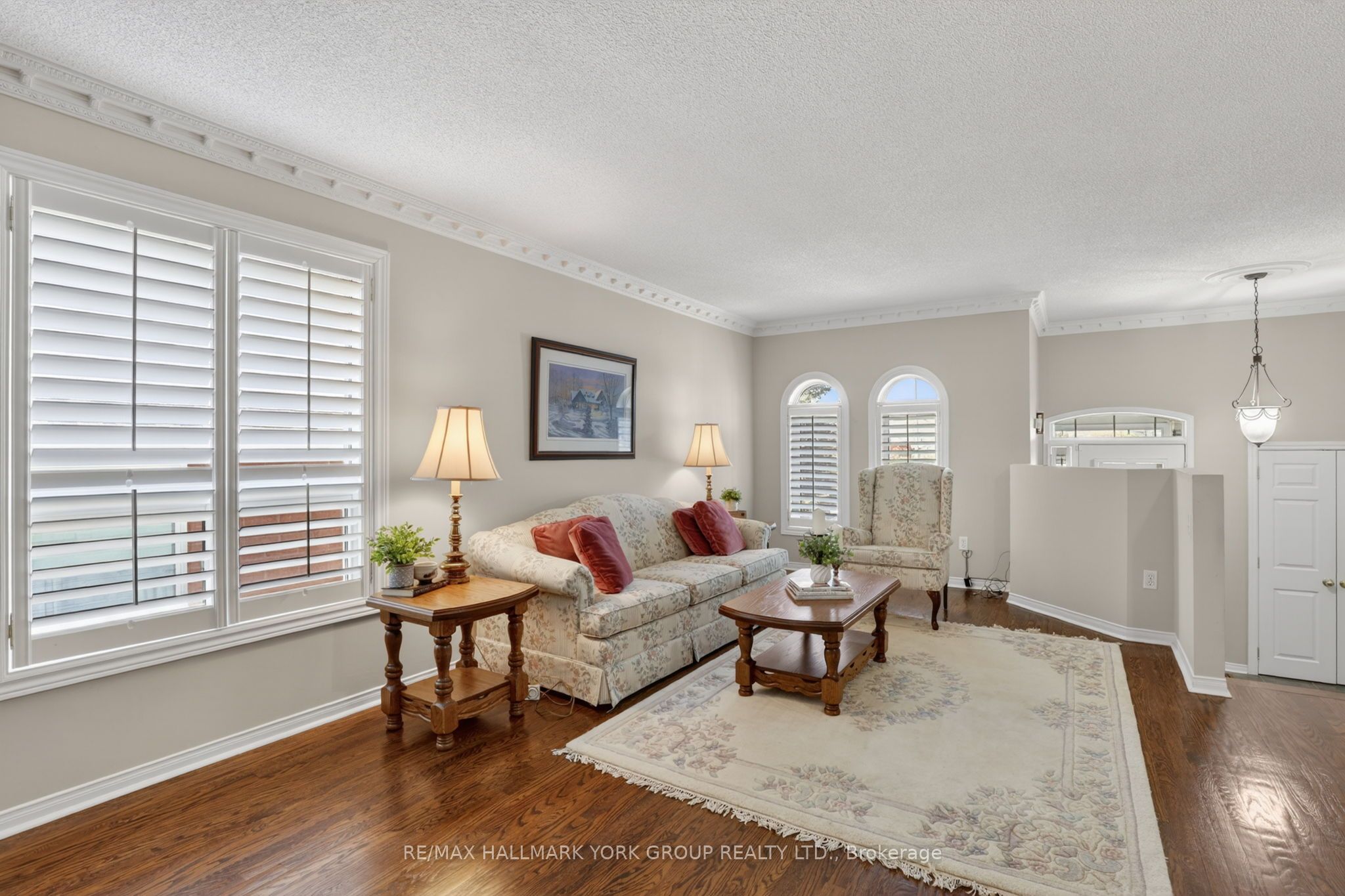 1339 Forest Street Property Photo 4