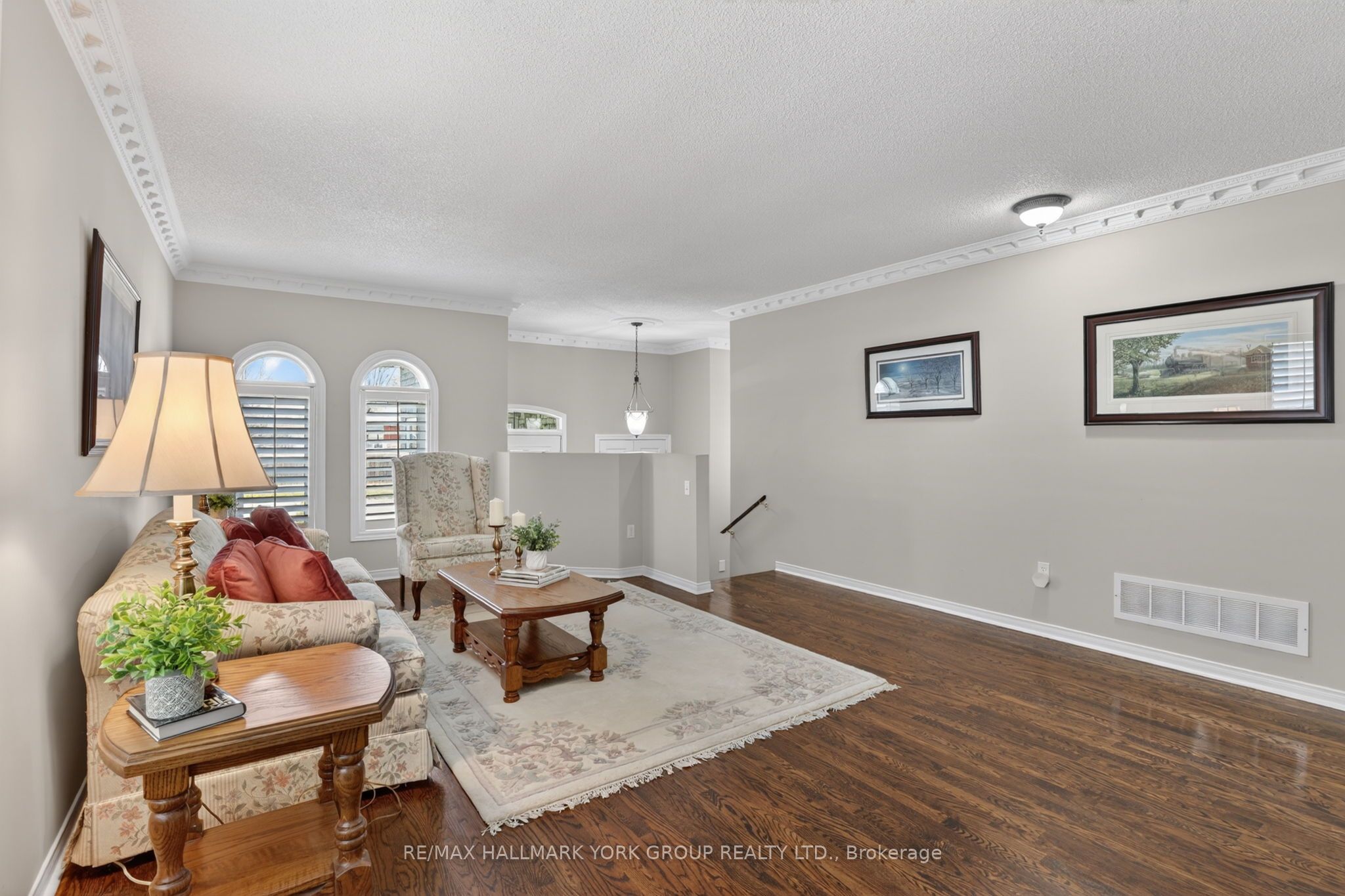 1339 Forest Street Property Photo 5