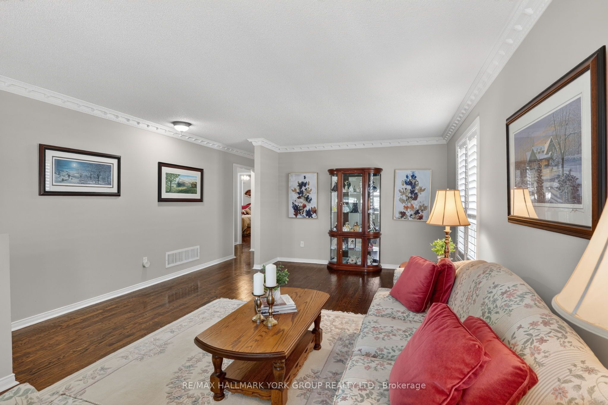 1339 Forest Street Property Photo 6
