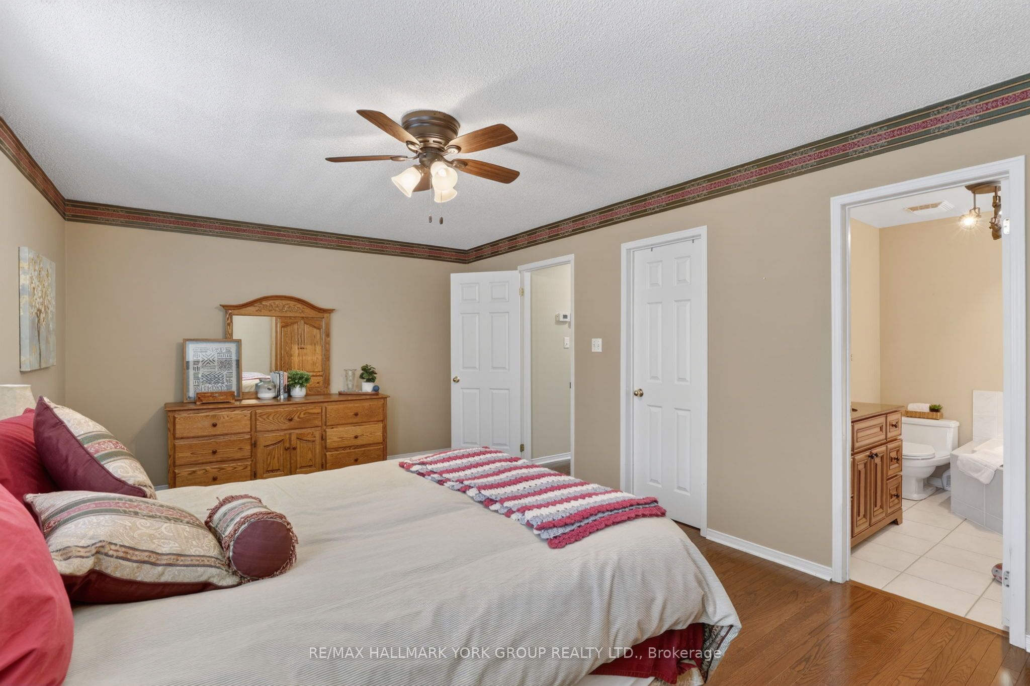 1339 Forest Street Property Photo 8