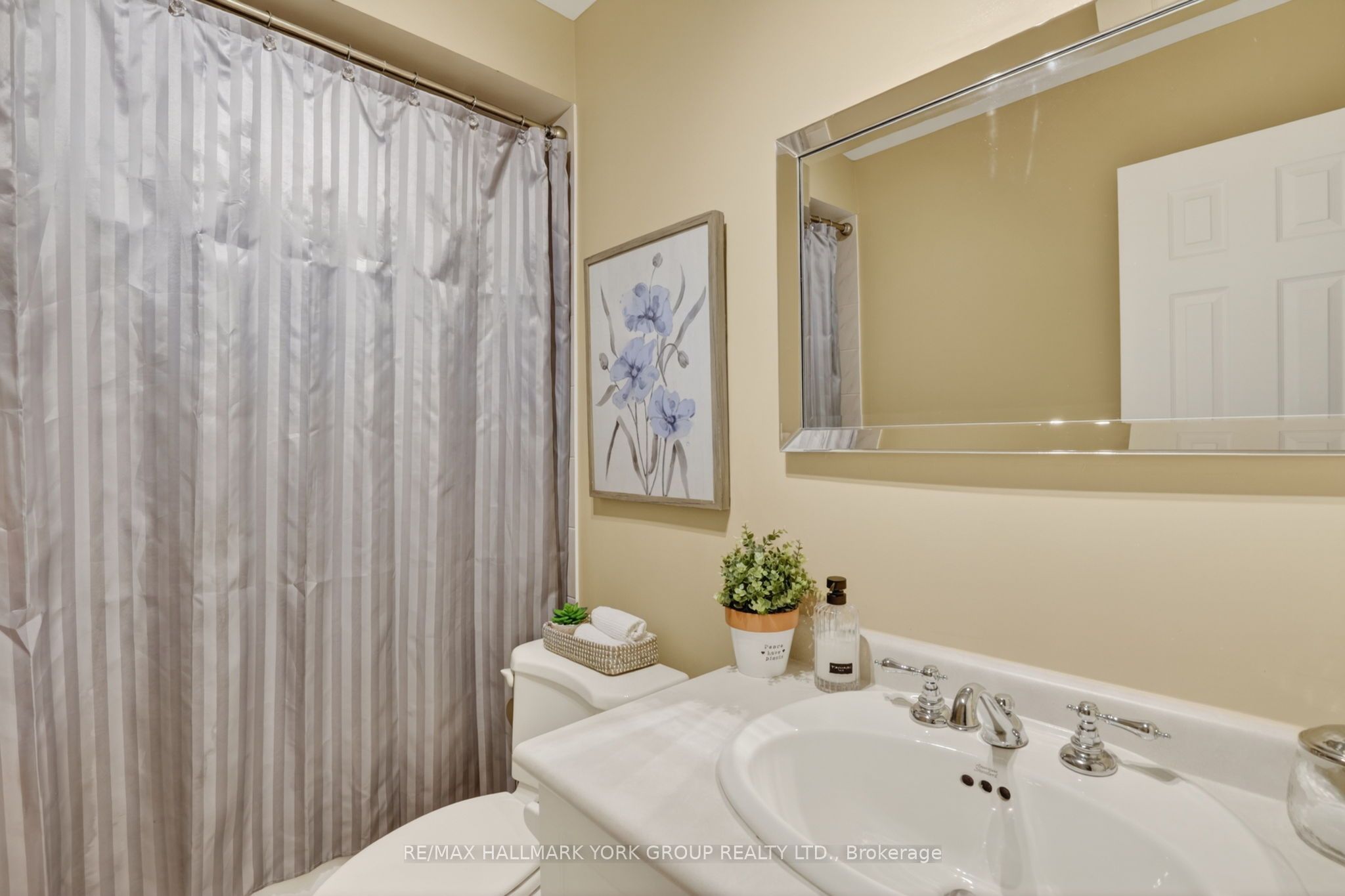 1339 Forest Street Property Photo 13