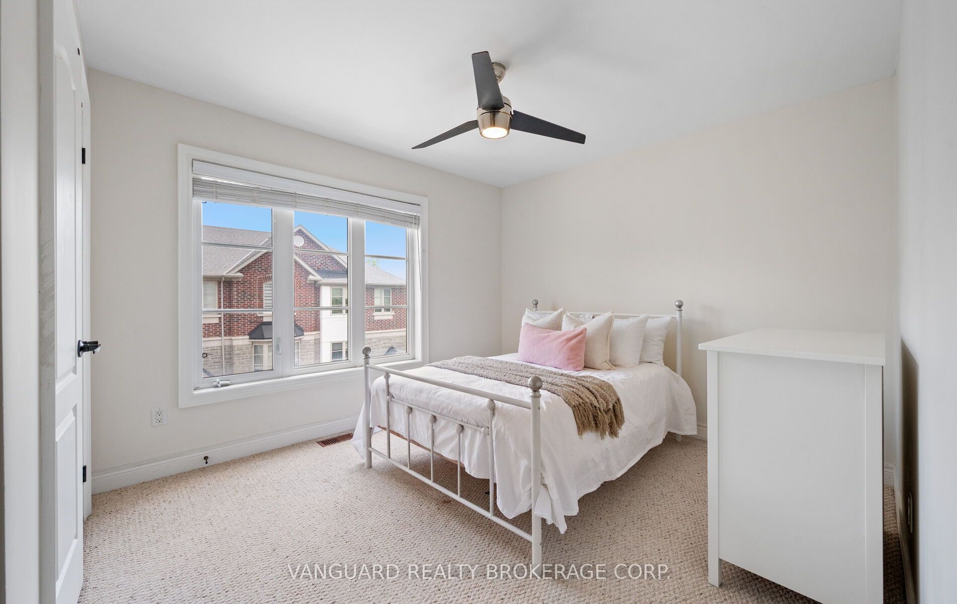 8441 Islington Avenue 3 Property Photo 28