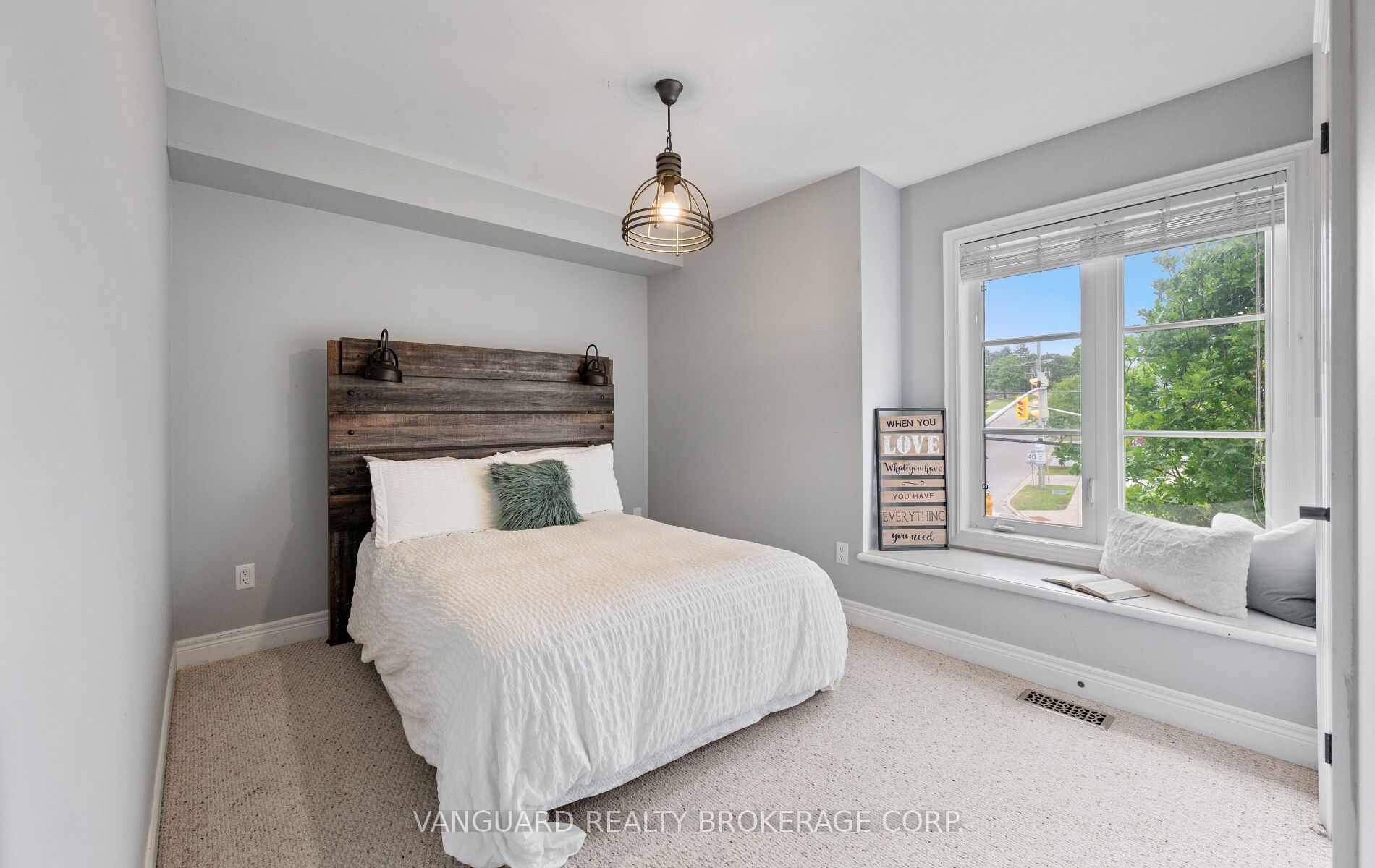 8441 Islington Avenue 3 Property Photo 32