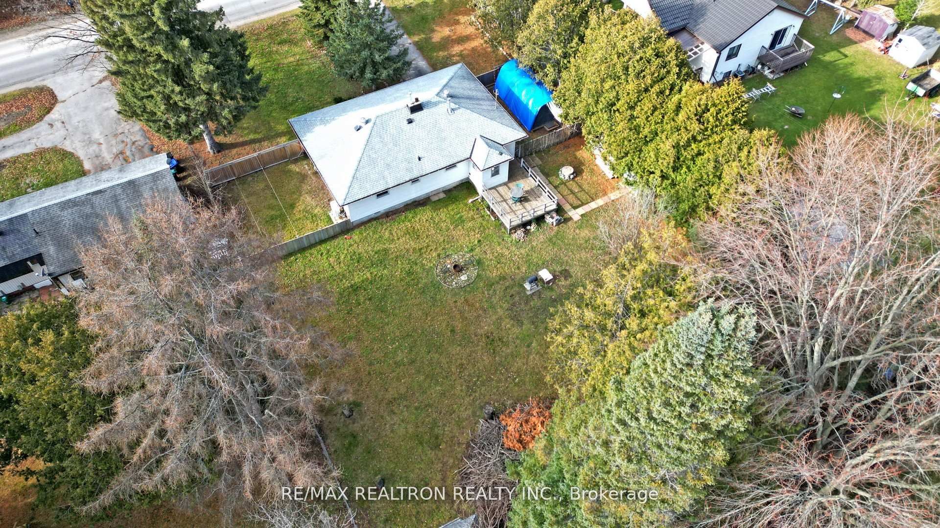 2807 25th Side Road Property Photo 43