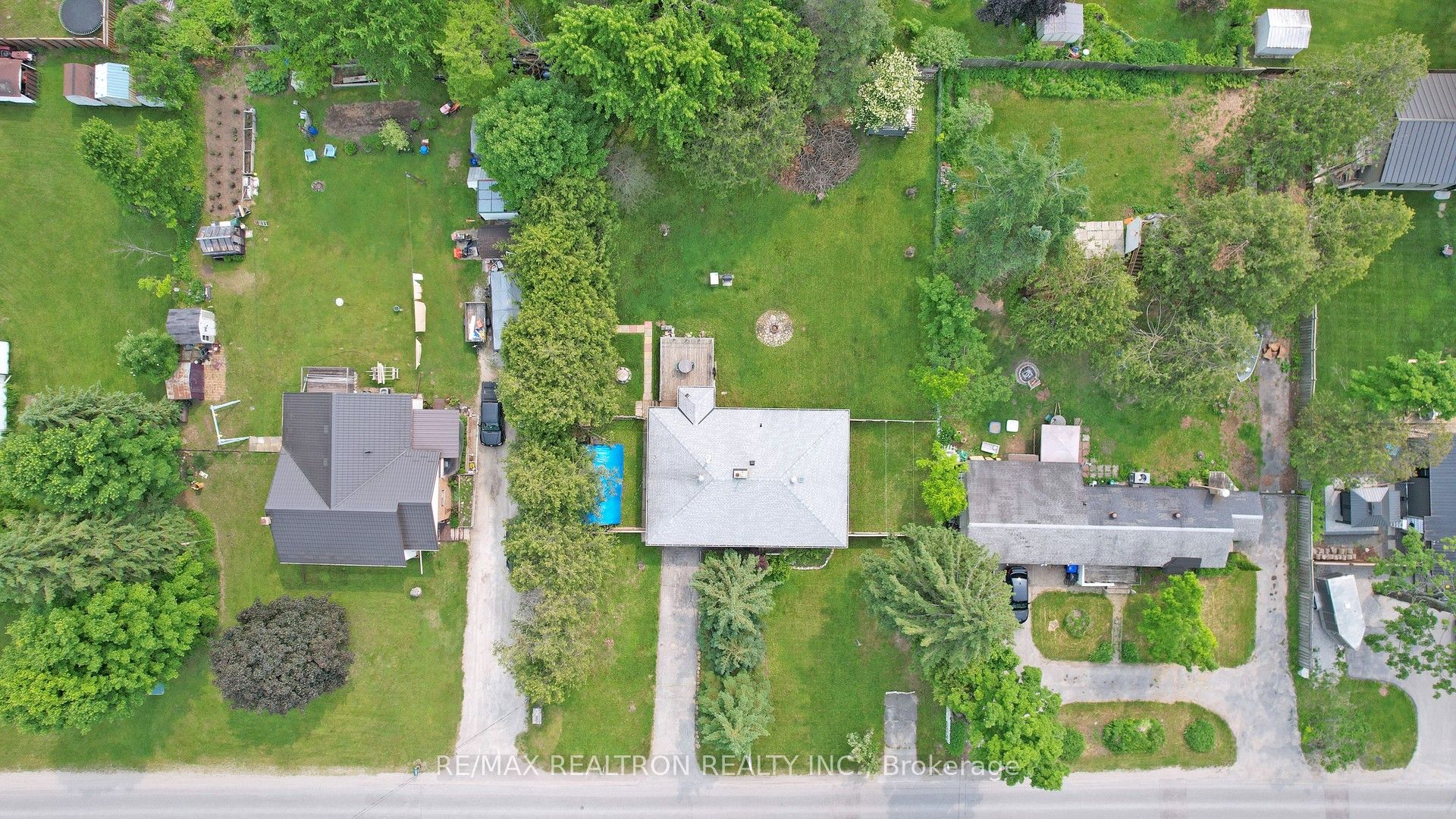 2807 25th Side Road Property Photo 45
