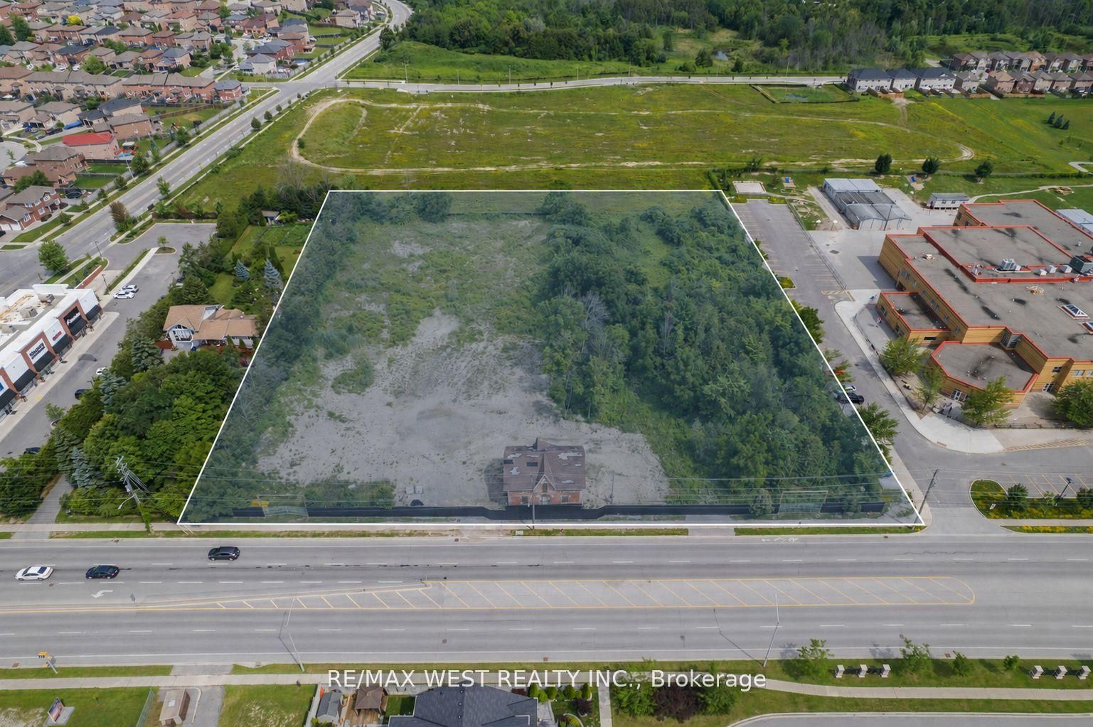 1326 Innisfil Beach Road Property Photo 1