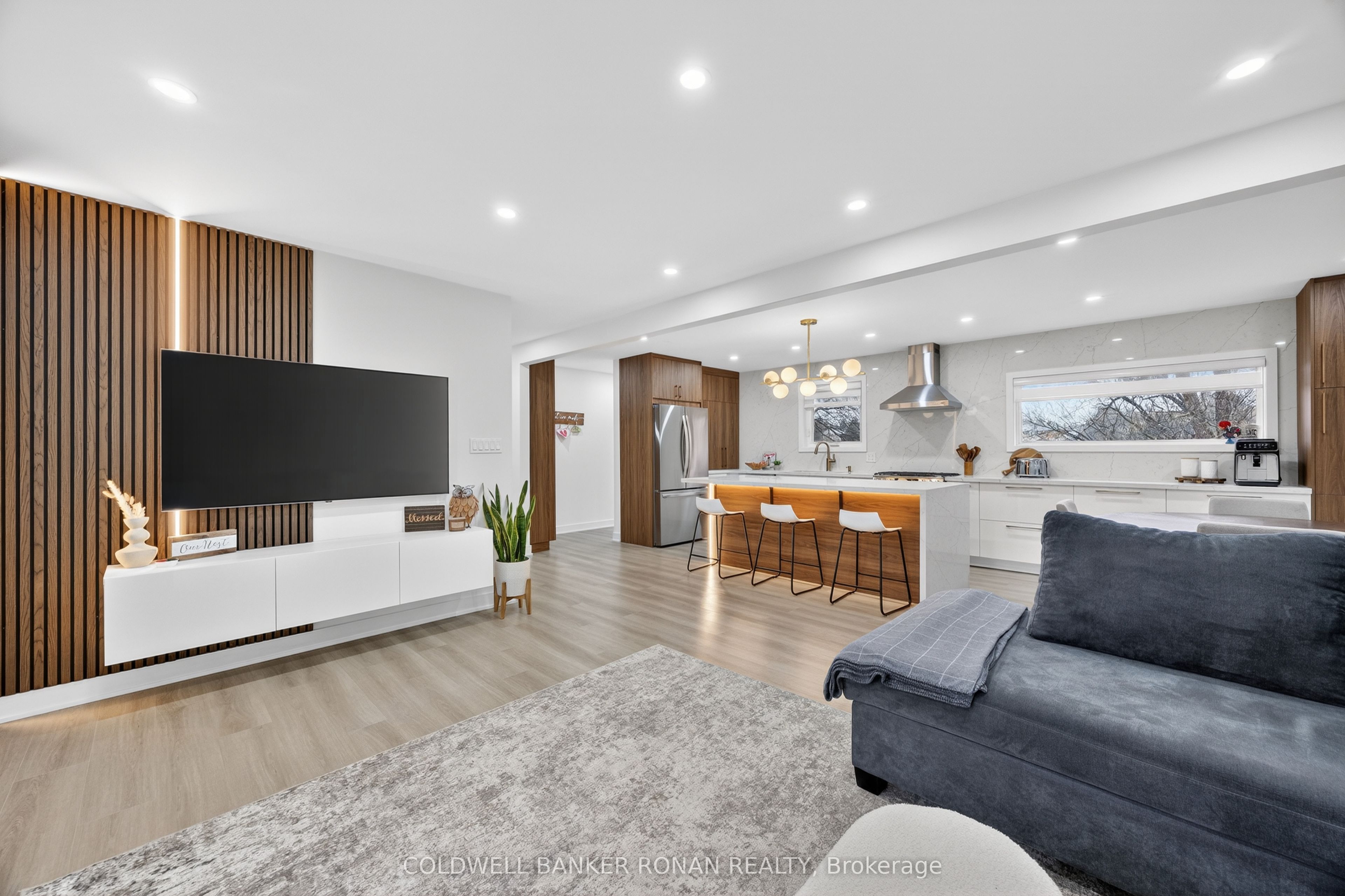 5 John Street Property Photo 17
