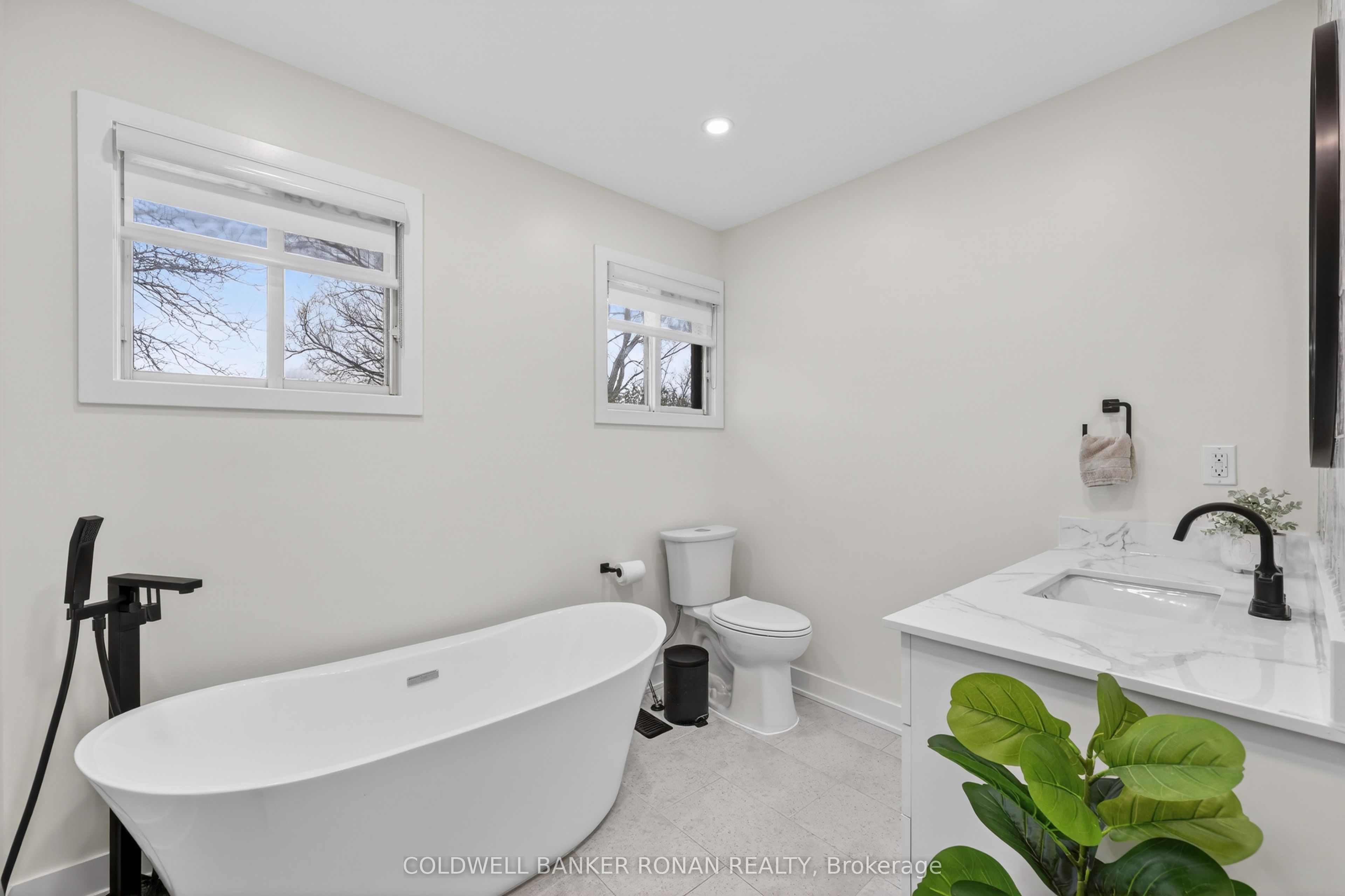 5 John Street Property Photo 28