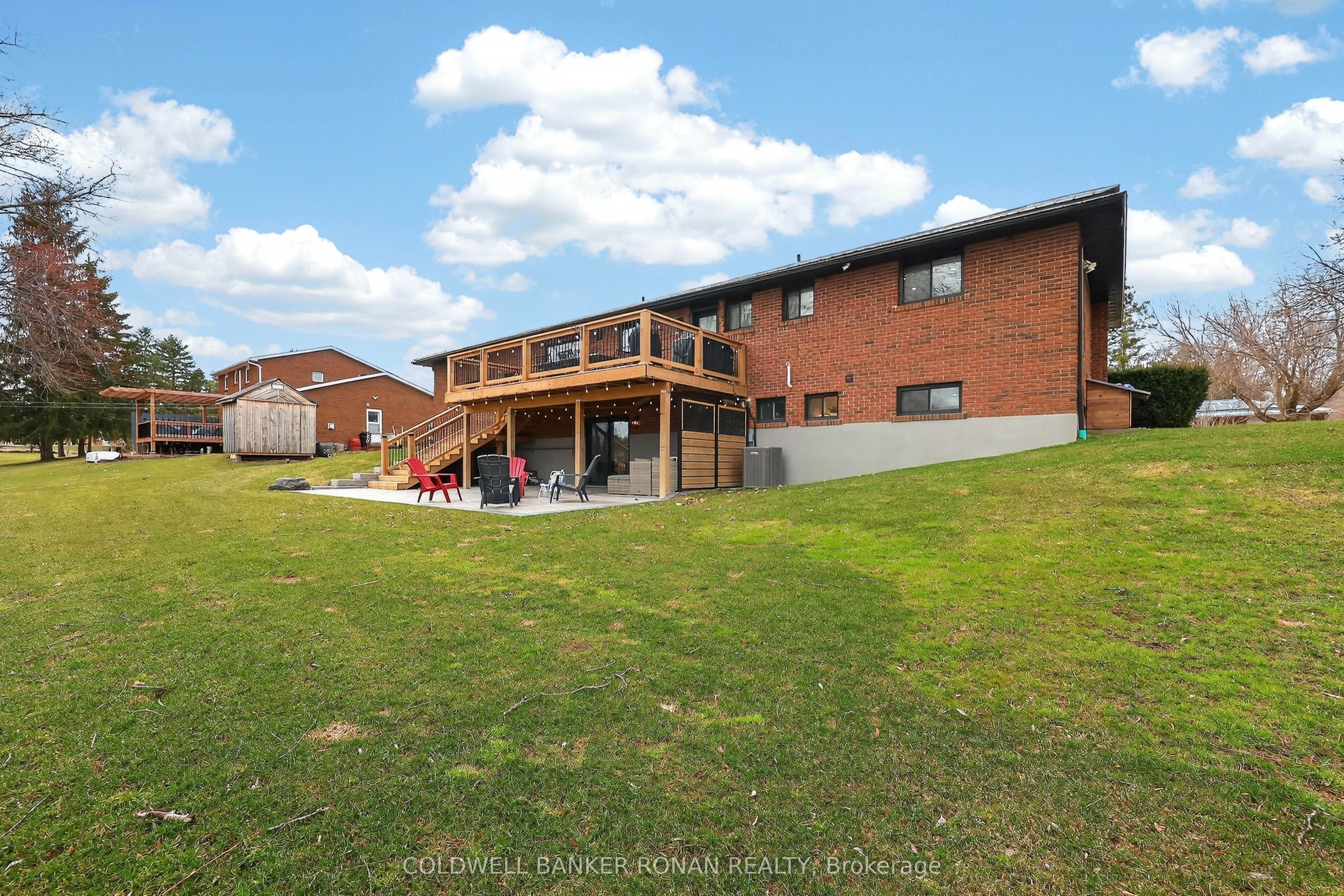 5 John Street Property Photo 43