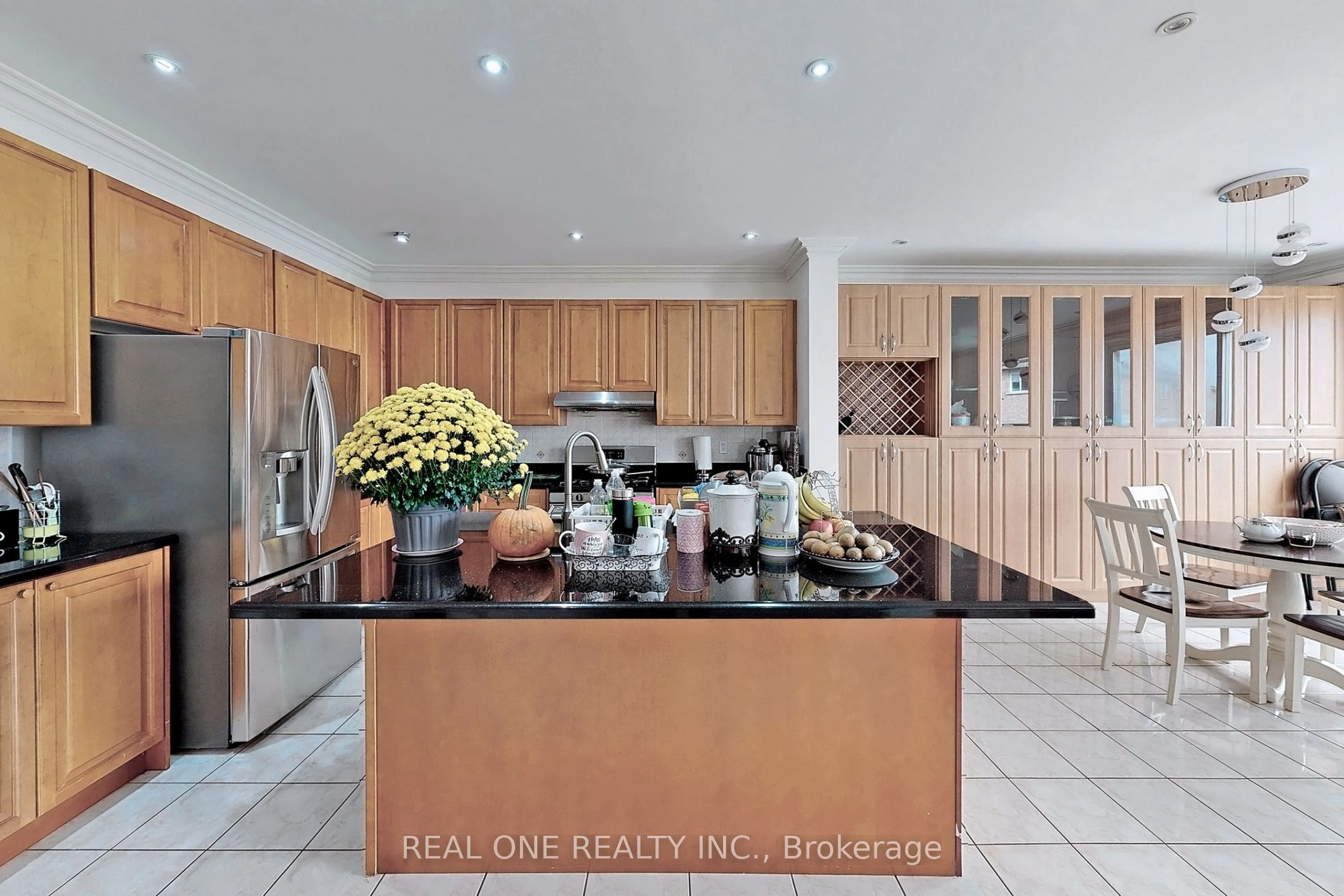 579 Fred Mclaren Boulevard Property Photo 4