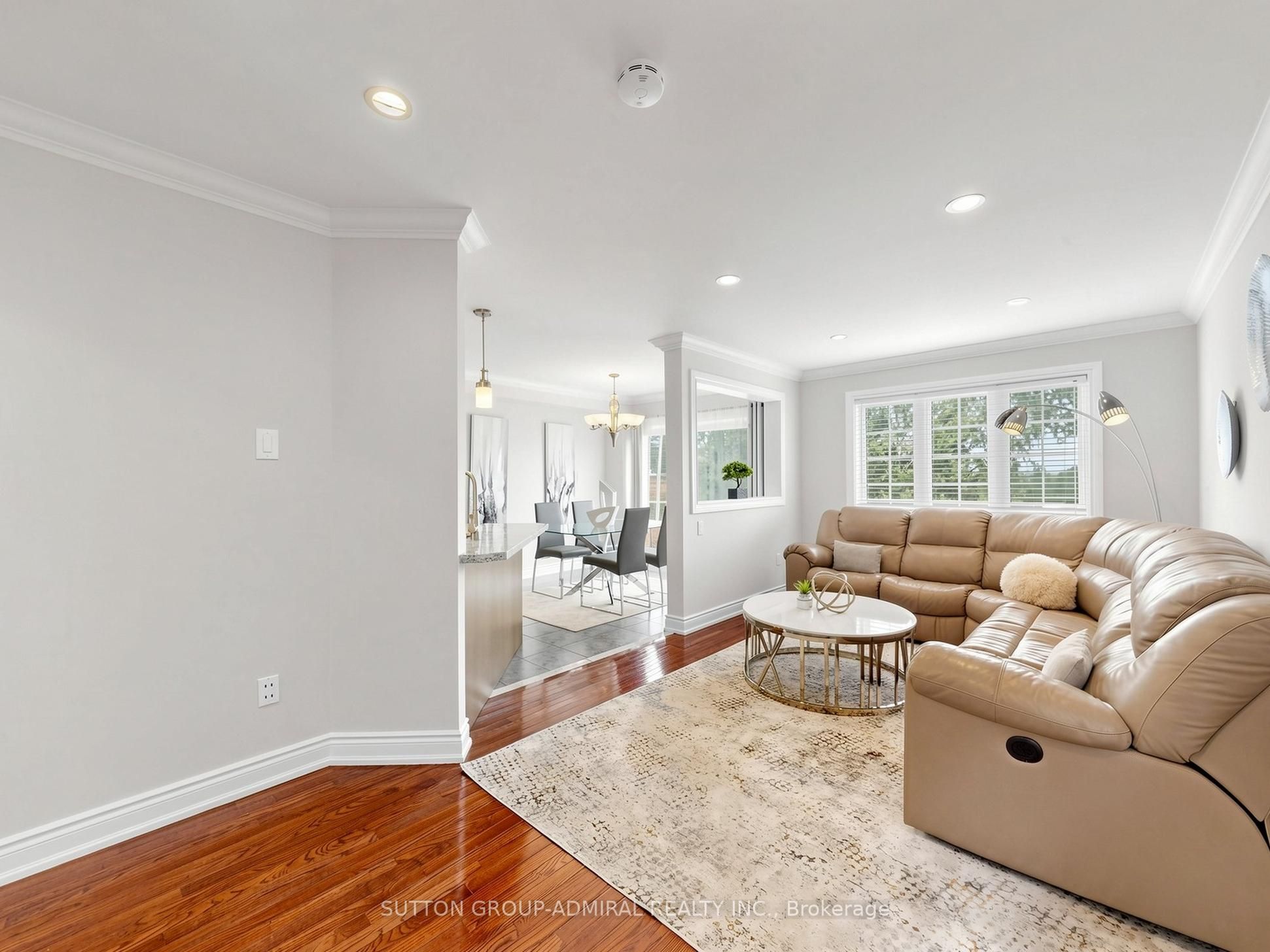 32 Beaverbrook Crescent Property Photo 5