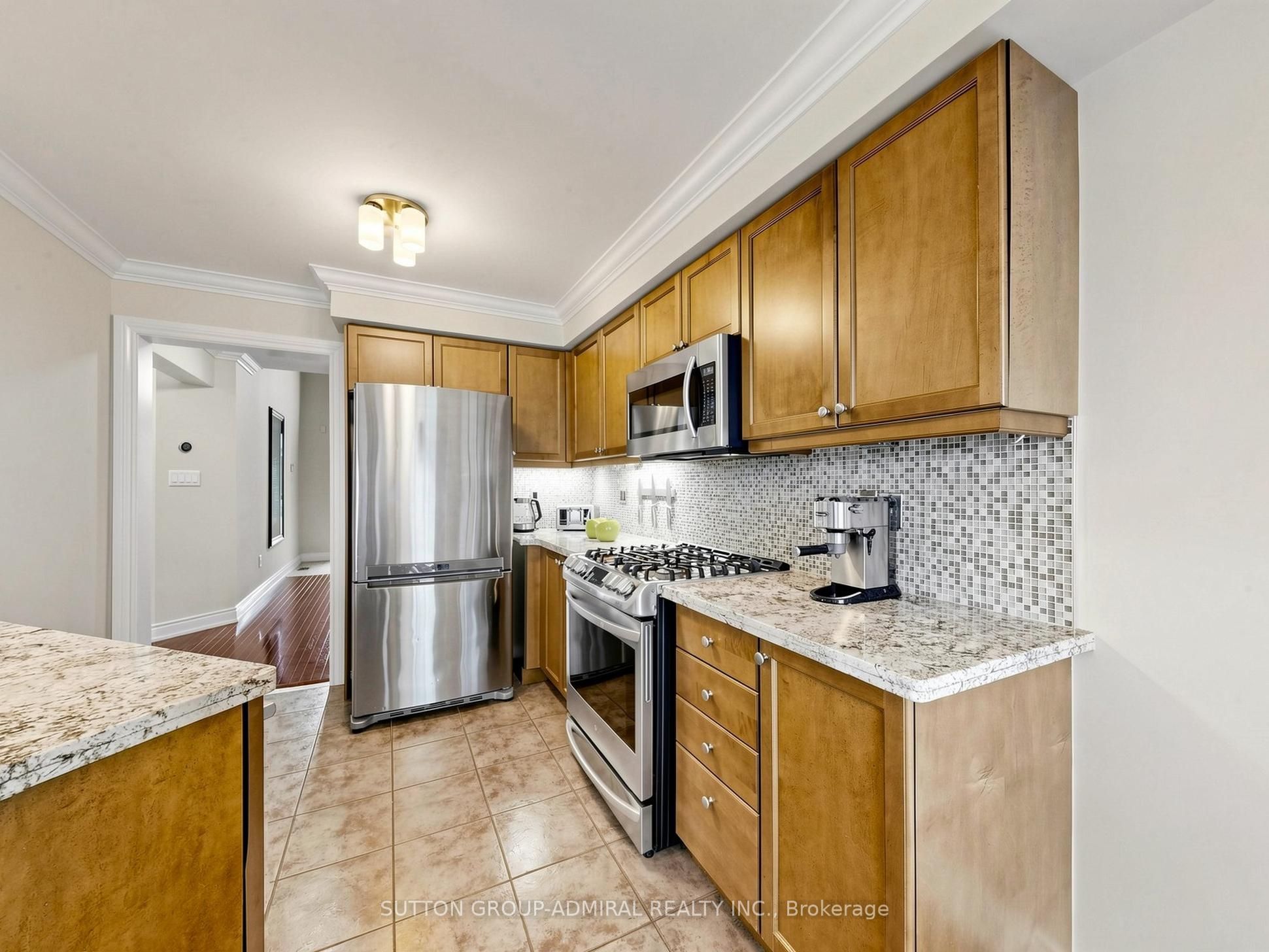 32 Beaverbrook Crescent Property Photo 12