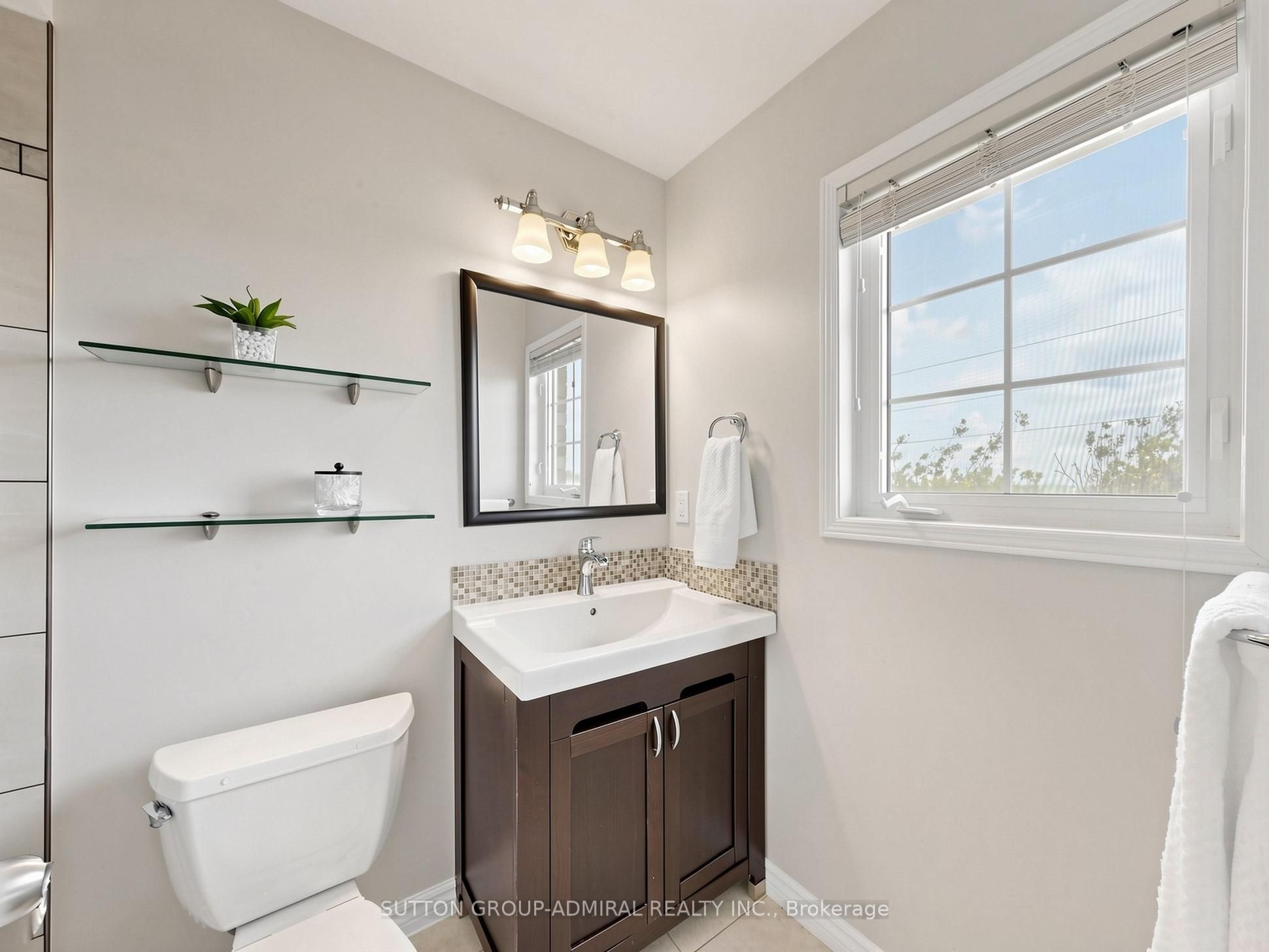 32 Beaverbrook Crescent Property Photo 28