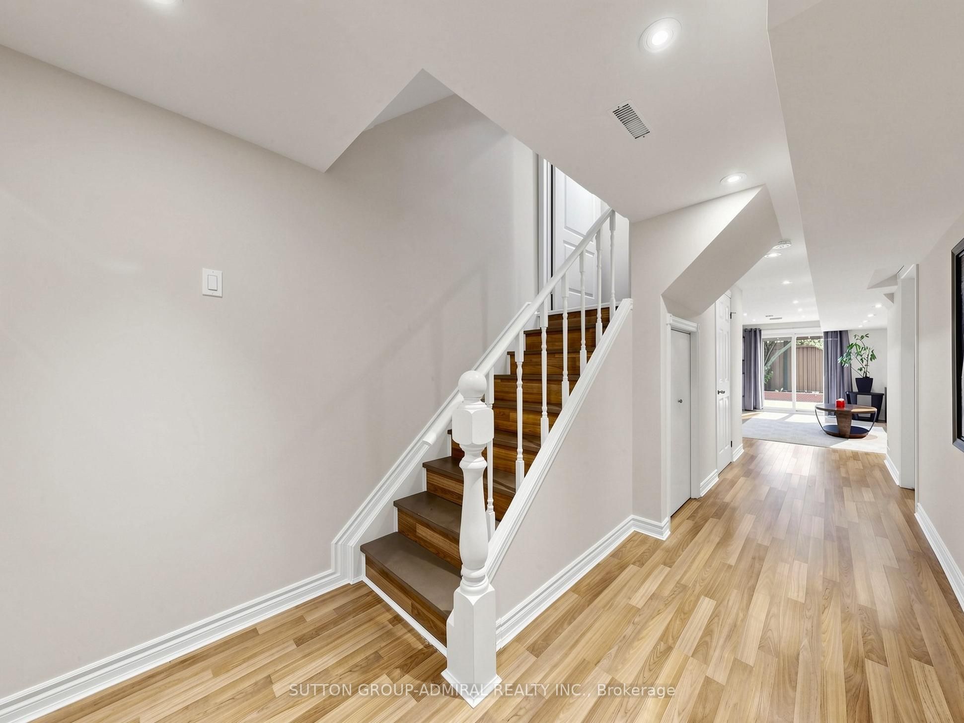 32 Beaverbrook Crescent Property Photo 35