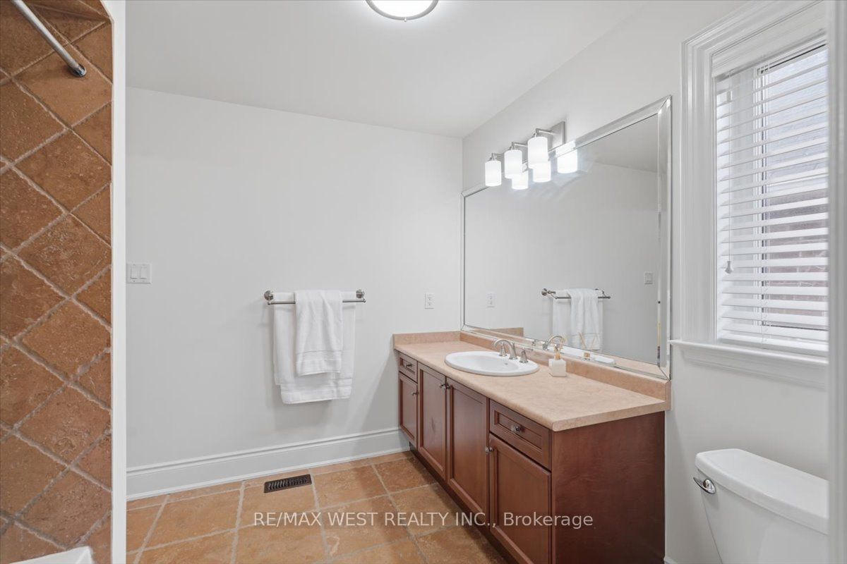 36 Danpatrick Drive Property Photo 14