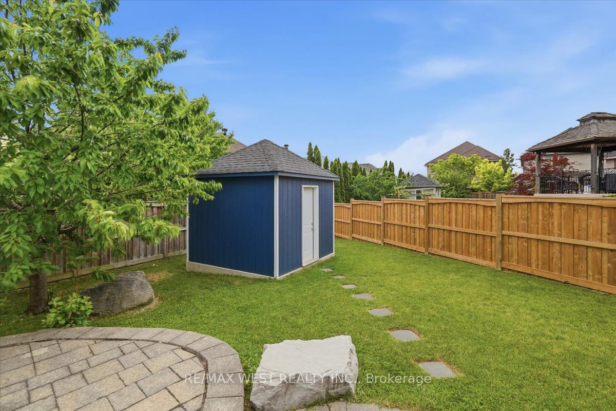 36 Danpatrick Drive Property Photo 24