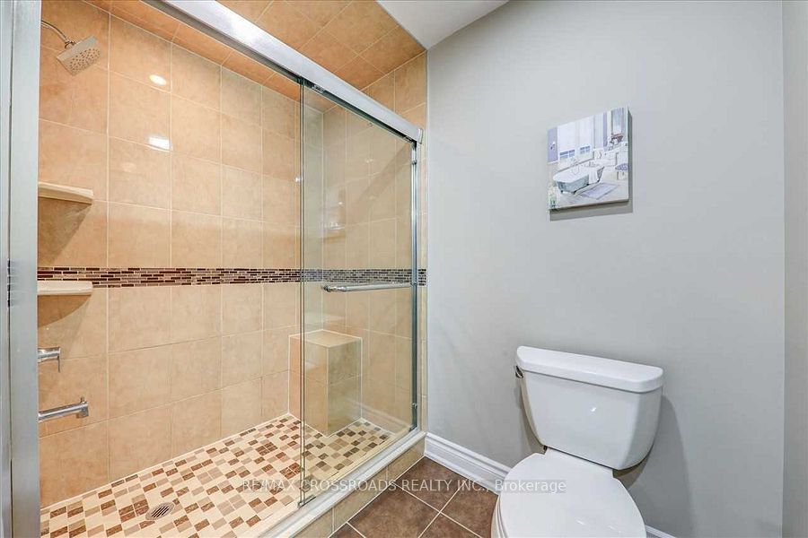 9 Geddington Crescent Property Photo 28