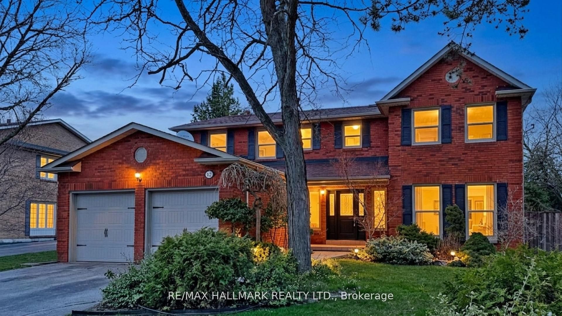 82 Windermere Crescent S Property Photo 1