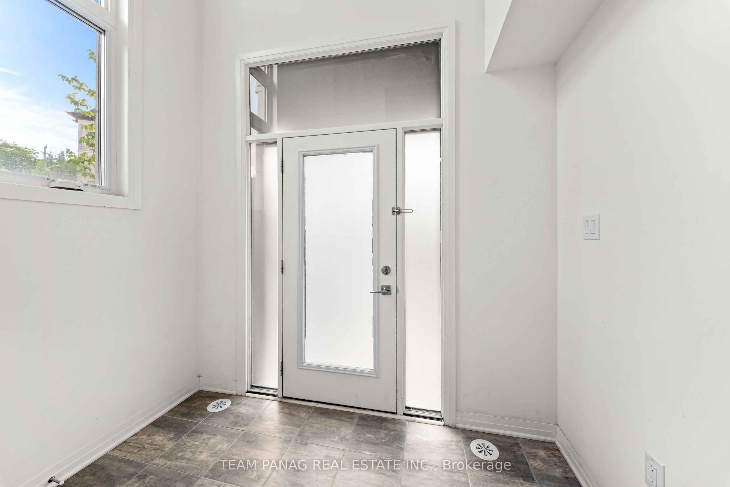 65 Totten Trail Property Photo 7