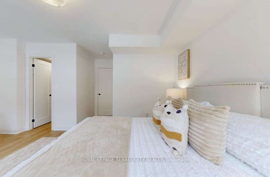 150 Alton Crescent Property Photo 18