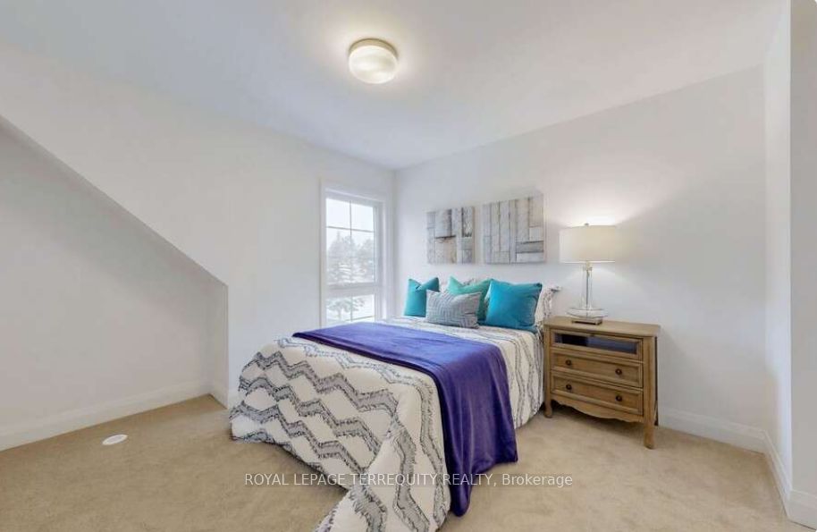 150 Alton Crescent Property Photo 23