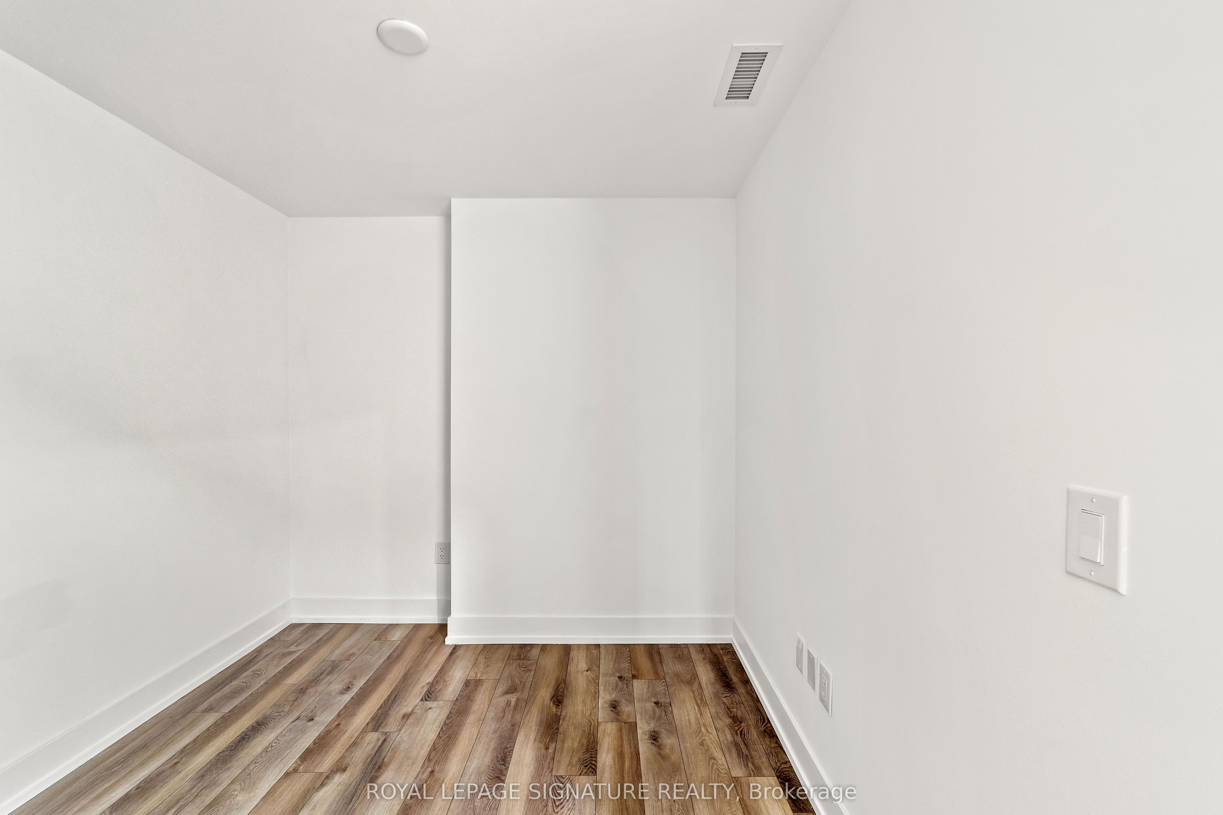 9 Clegg Road 501 Property Photo 15