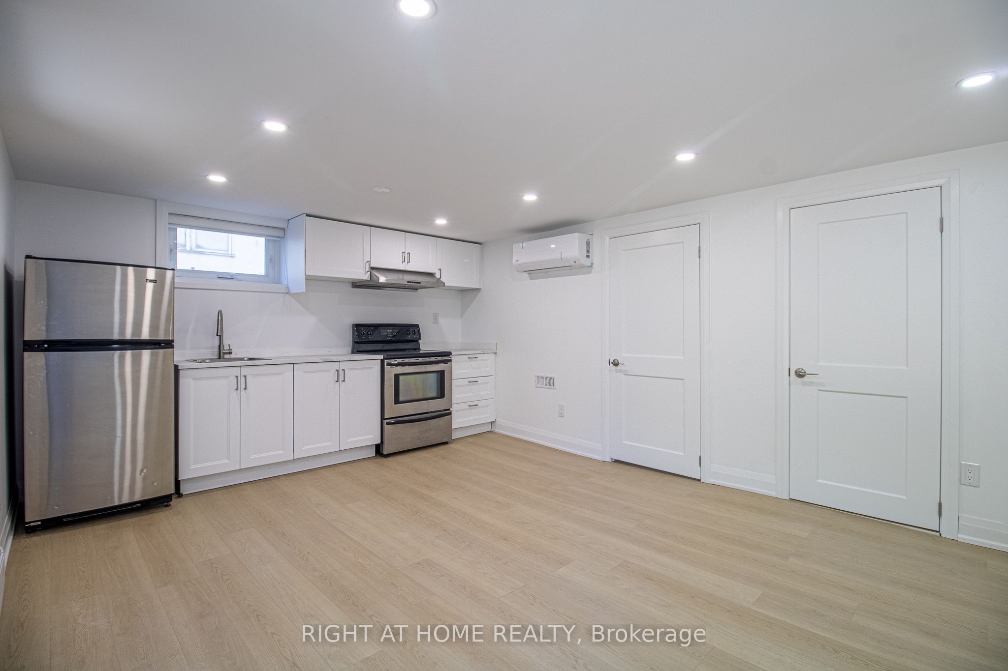88 Highland Park Boulevard 2 Property Photo 9